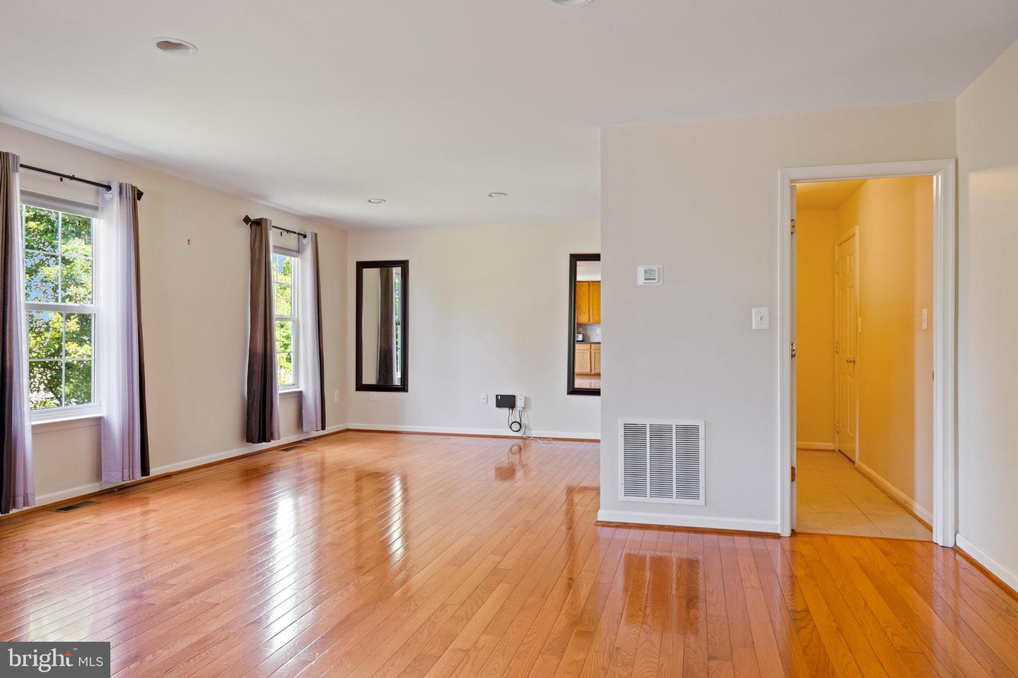 841 Virginia Ave