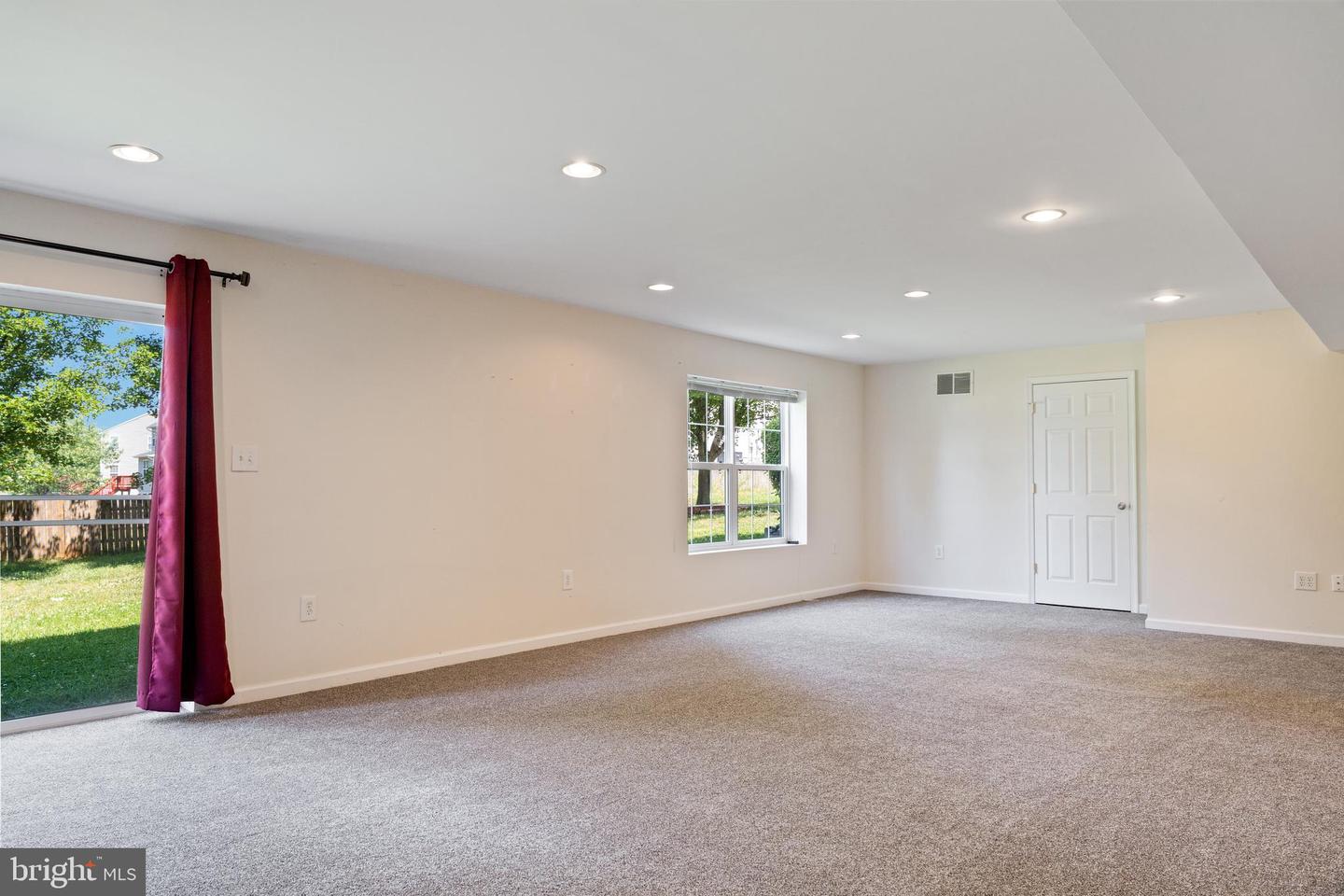 841 Virginia Ave