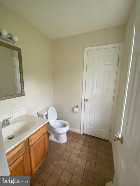 24247 Cedar Ridge Rd