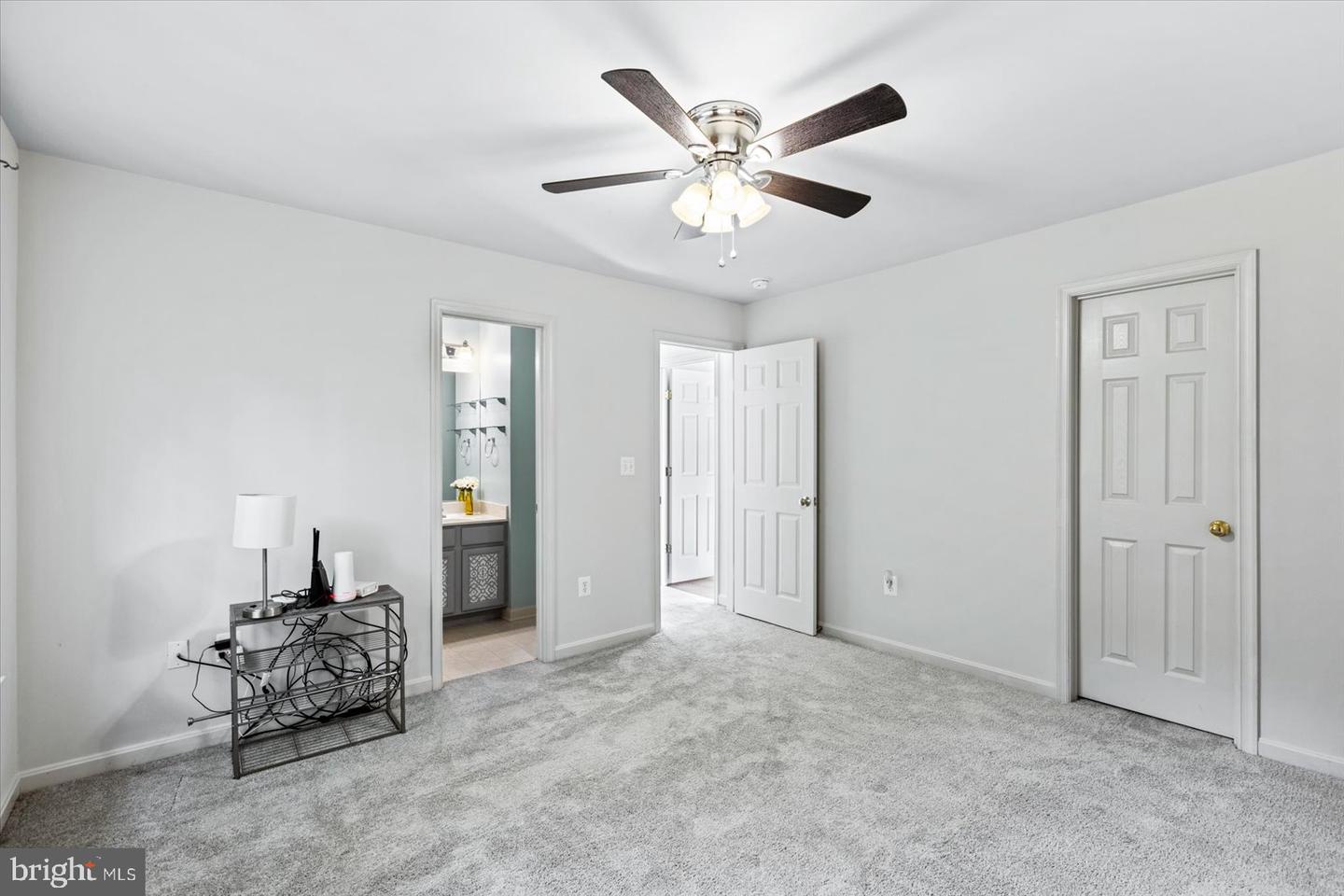 5467 Caroline Village Rd