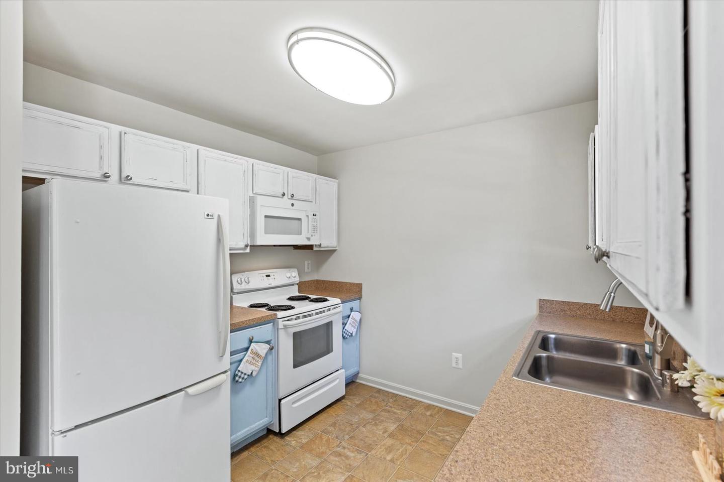 5467 Caroline Village Rd