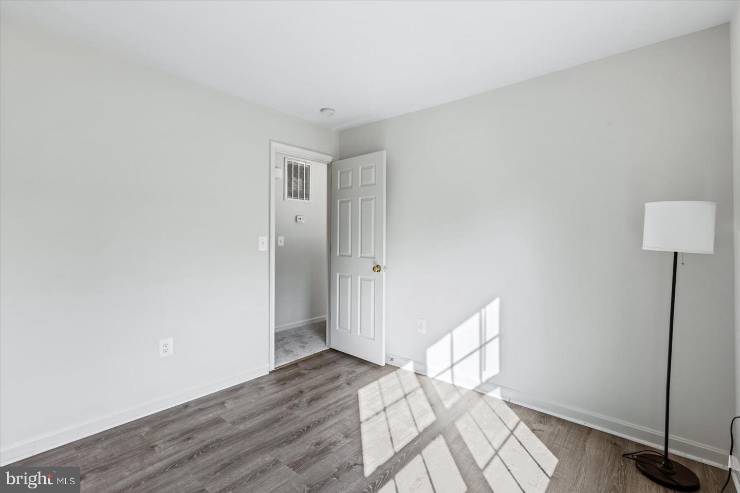 5467 Caroline Village Rd