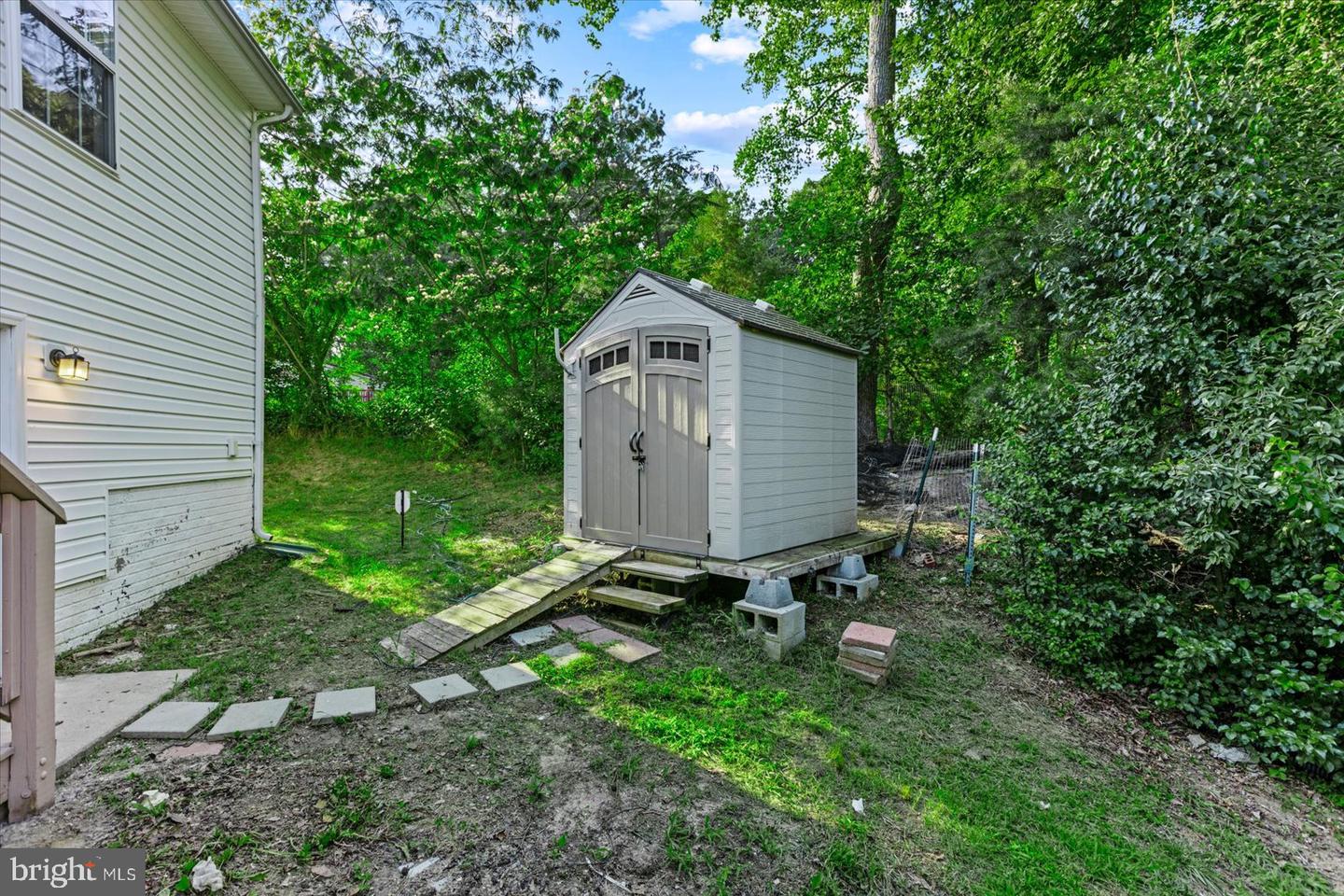 5467 Caroline Village Rd