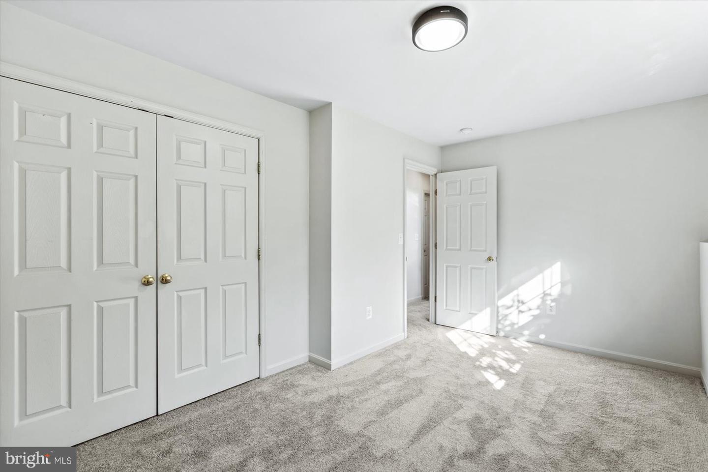 5467 Caroline Village Rd