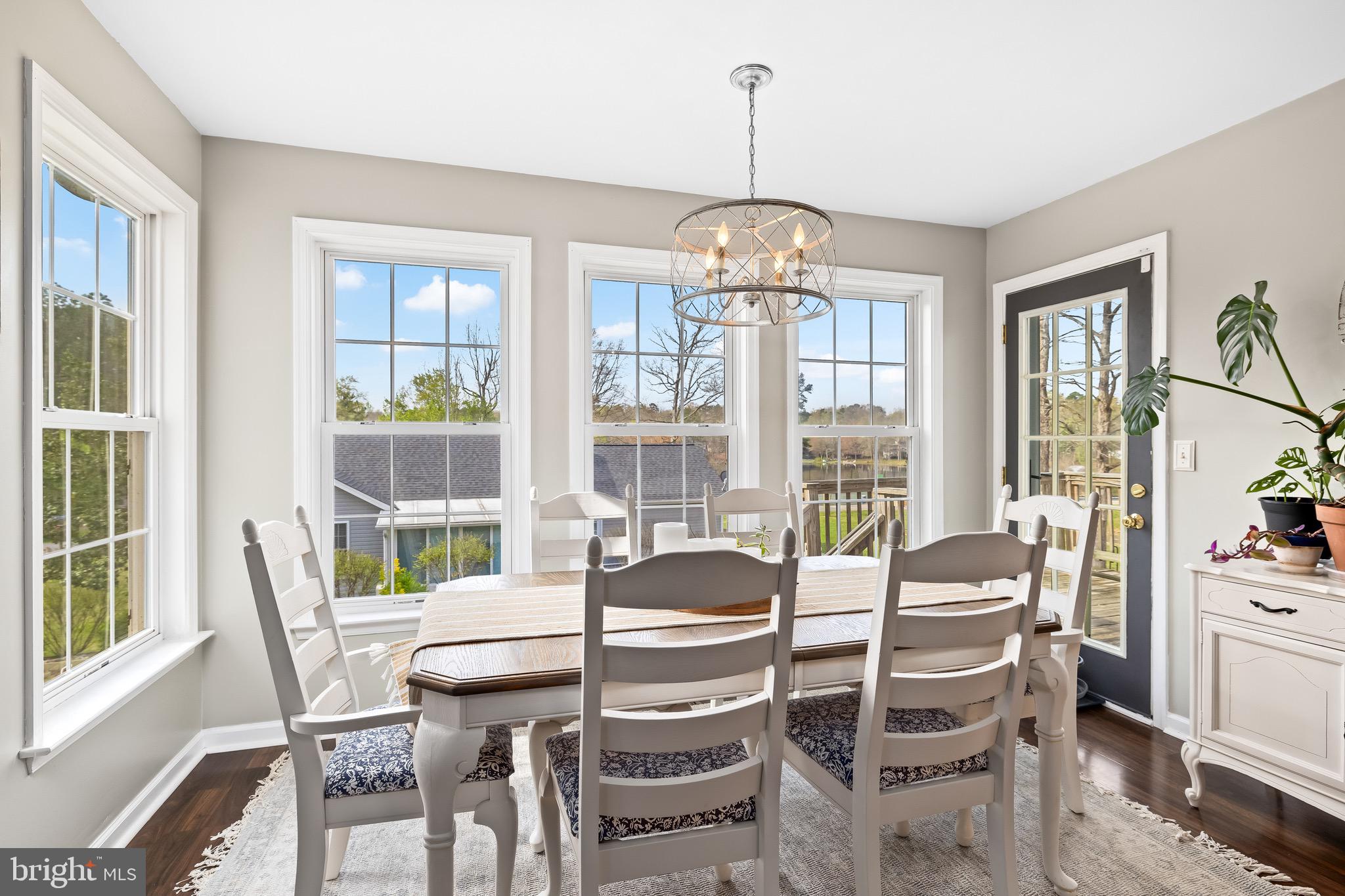 203 Remington Dr