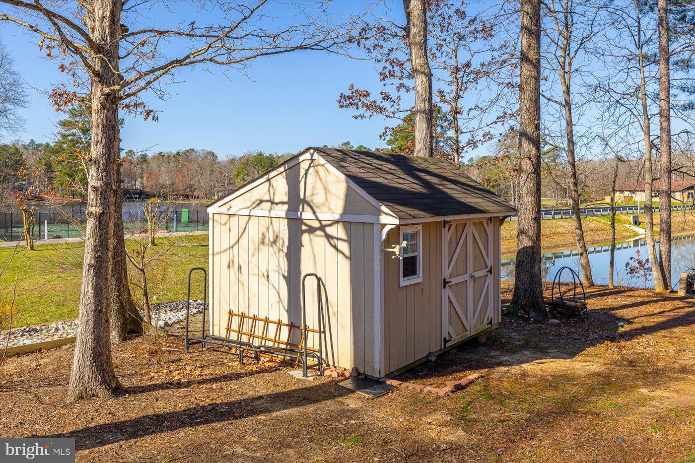 203 Remington Dr