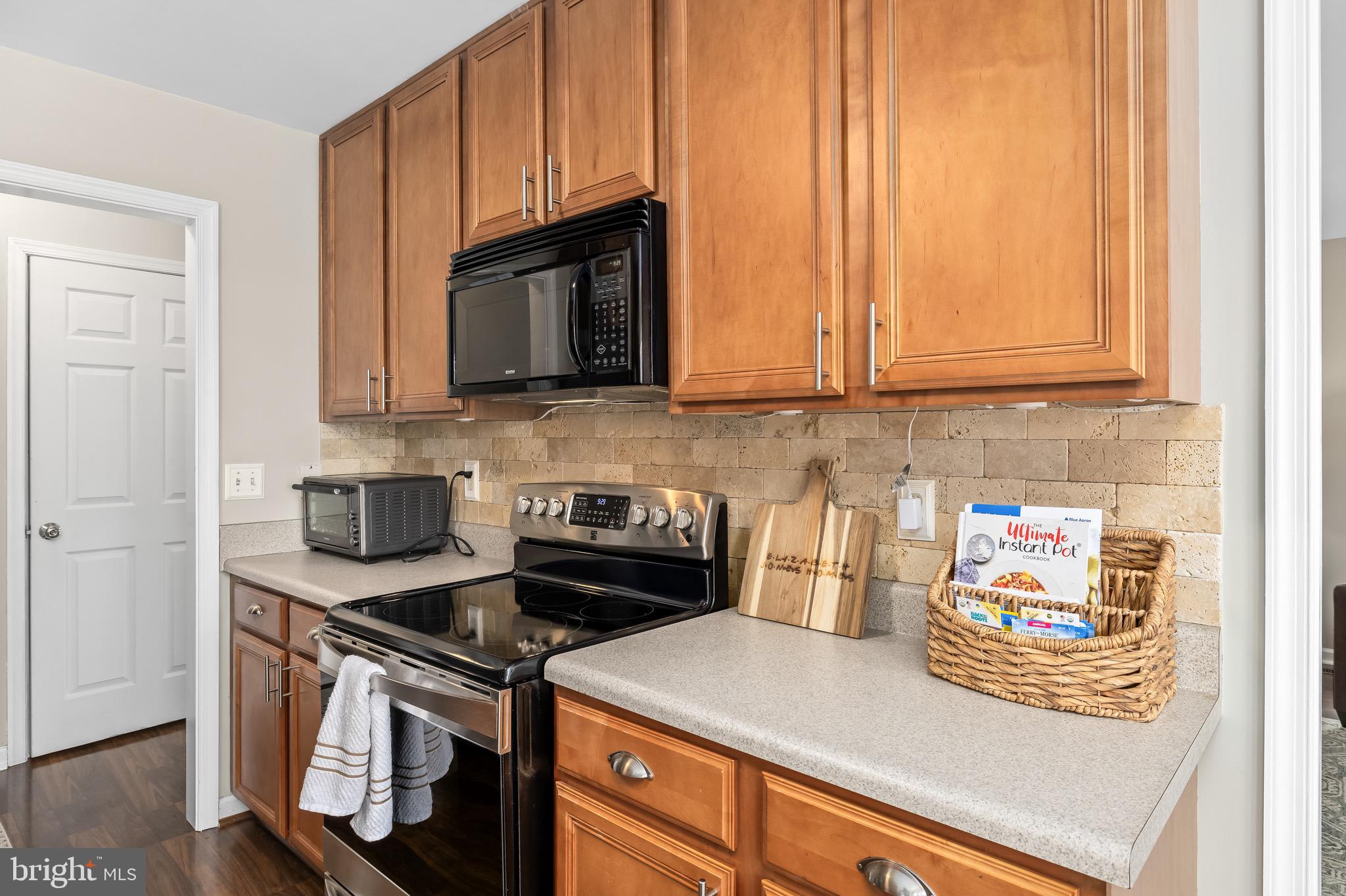 203 Remington Dr