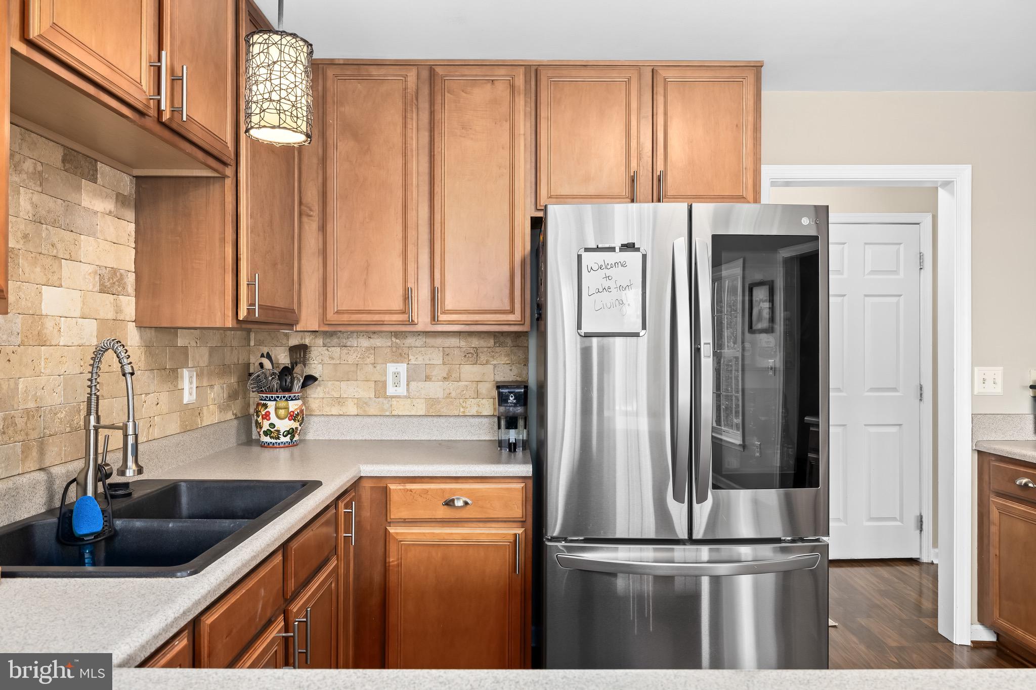 203 Remington Dr