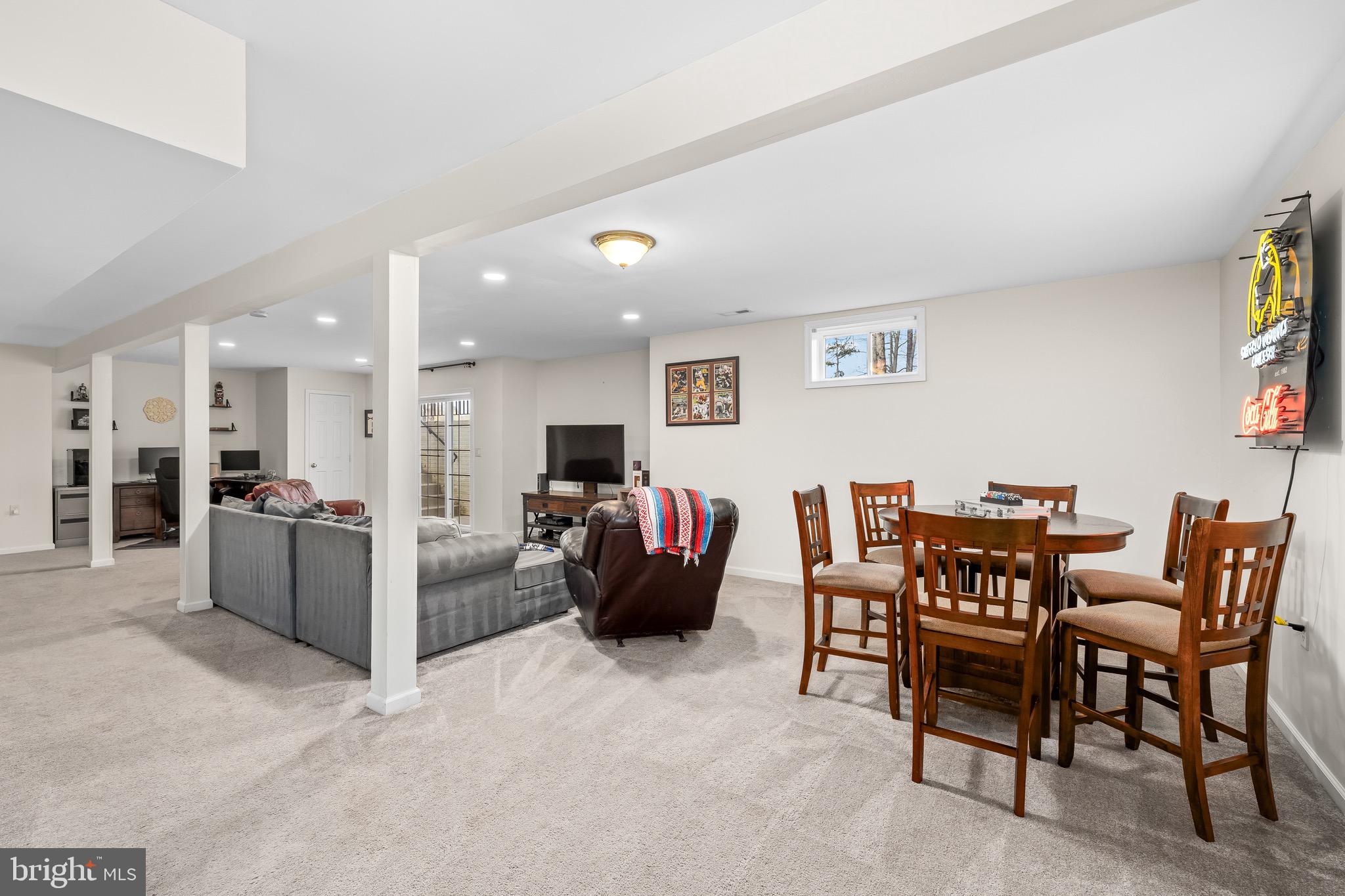 203 Remington Dr