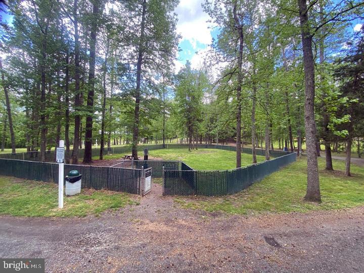 902 JONES DRIVE