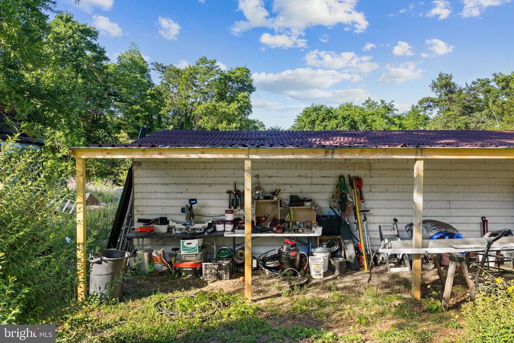 2349 SKINKERS NECK ROAD