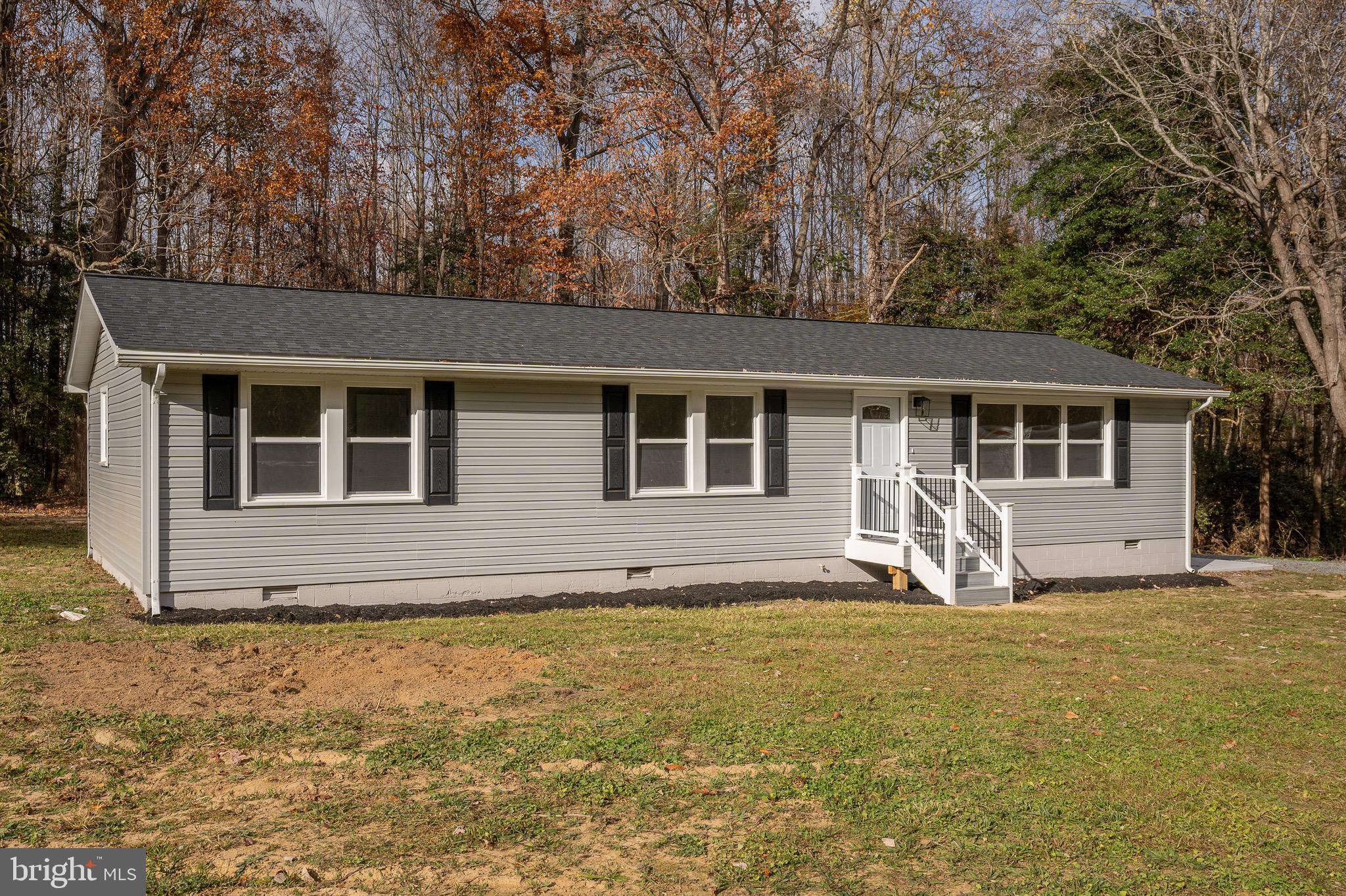 1296 CLARKS STORE RD