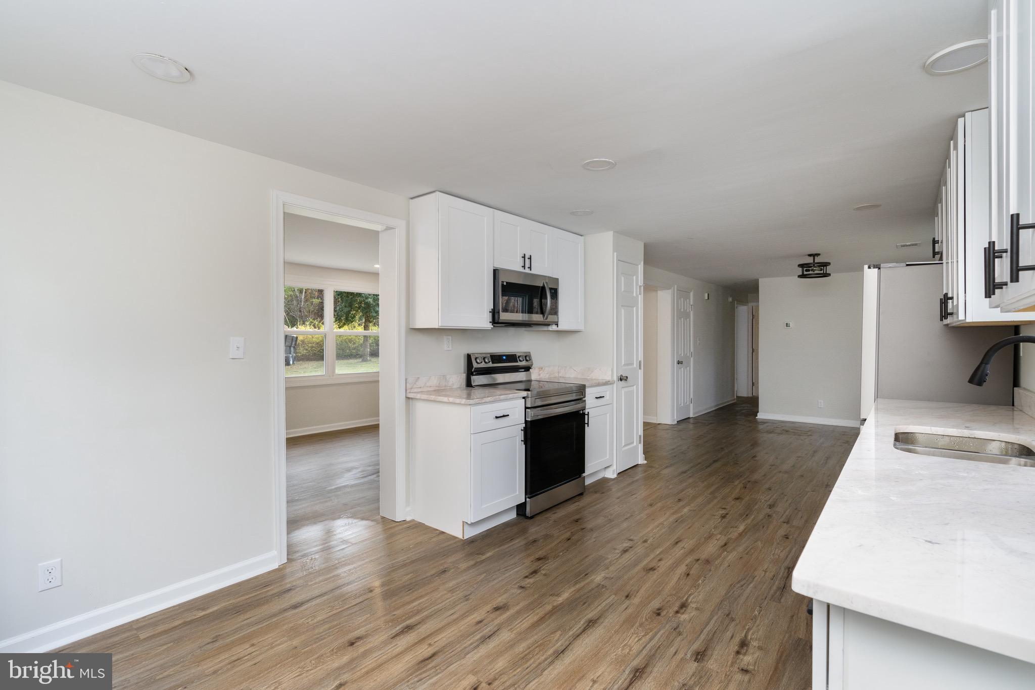 1296 CLARKS STORE RD