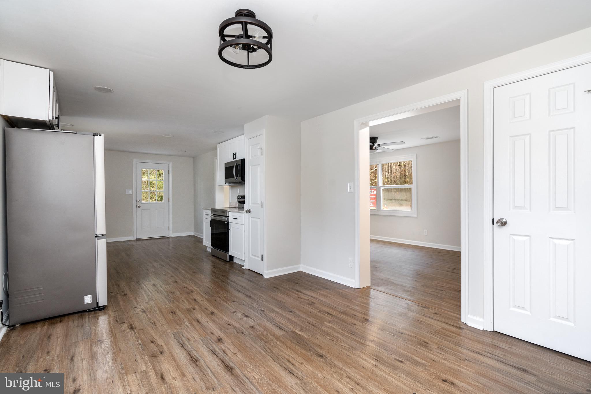 1296 CLARKS STORE RD