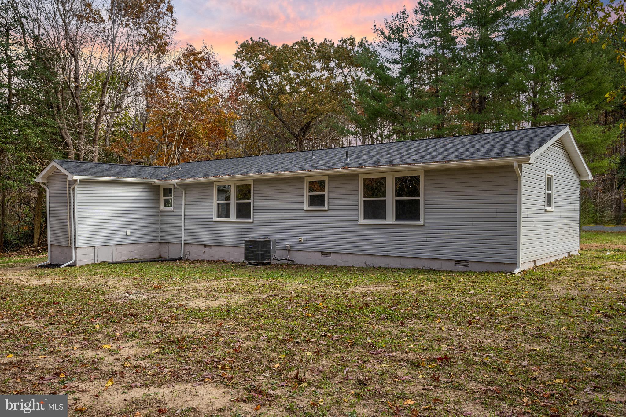 1296 CLARKS STORE RD