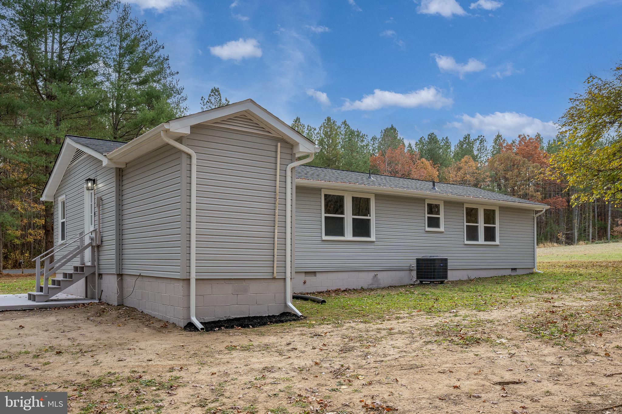 1296 CLARKS STORE RD