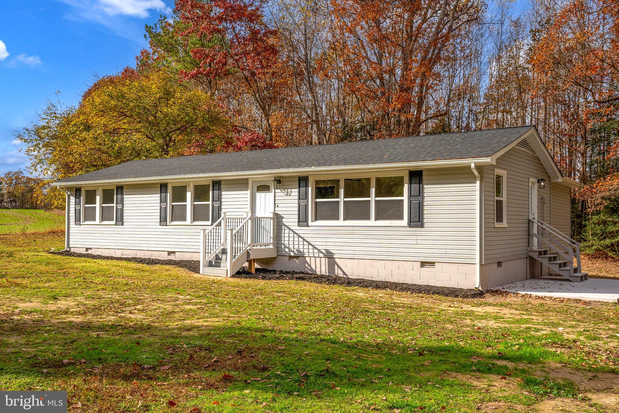 1296 CLARKS STORE RD