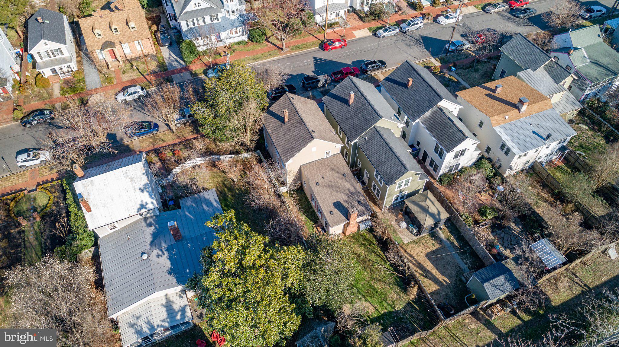 126 Caroline St