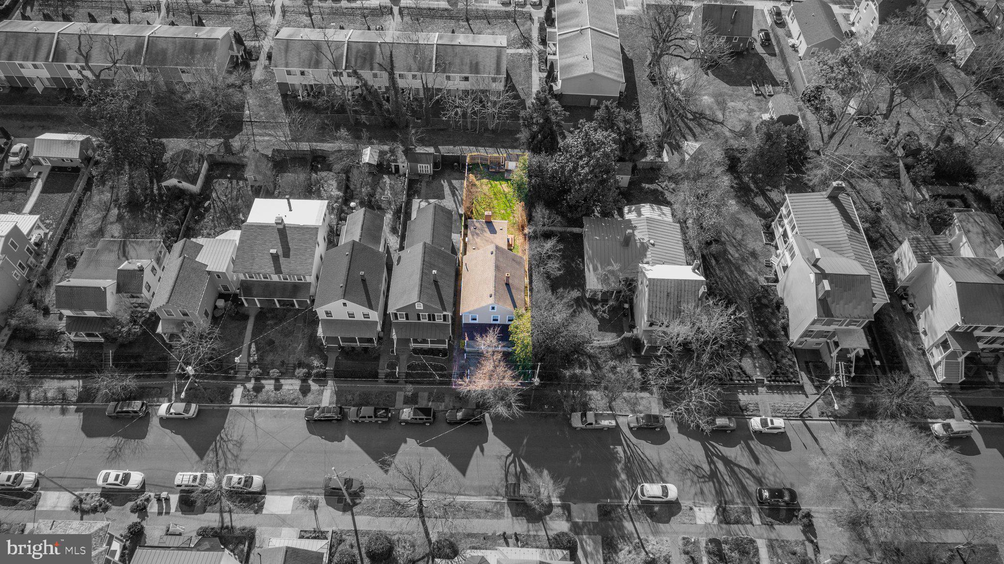 126 Caroline St
