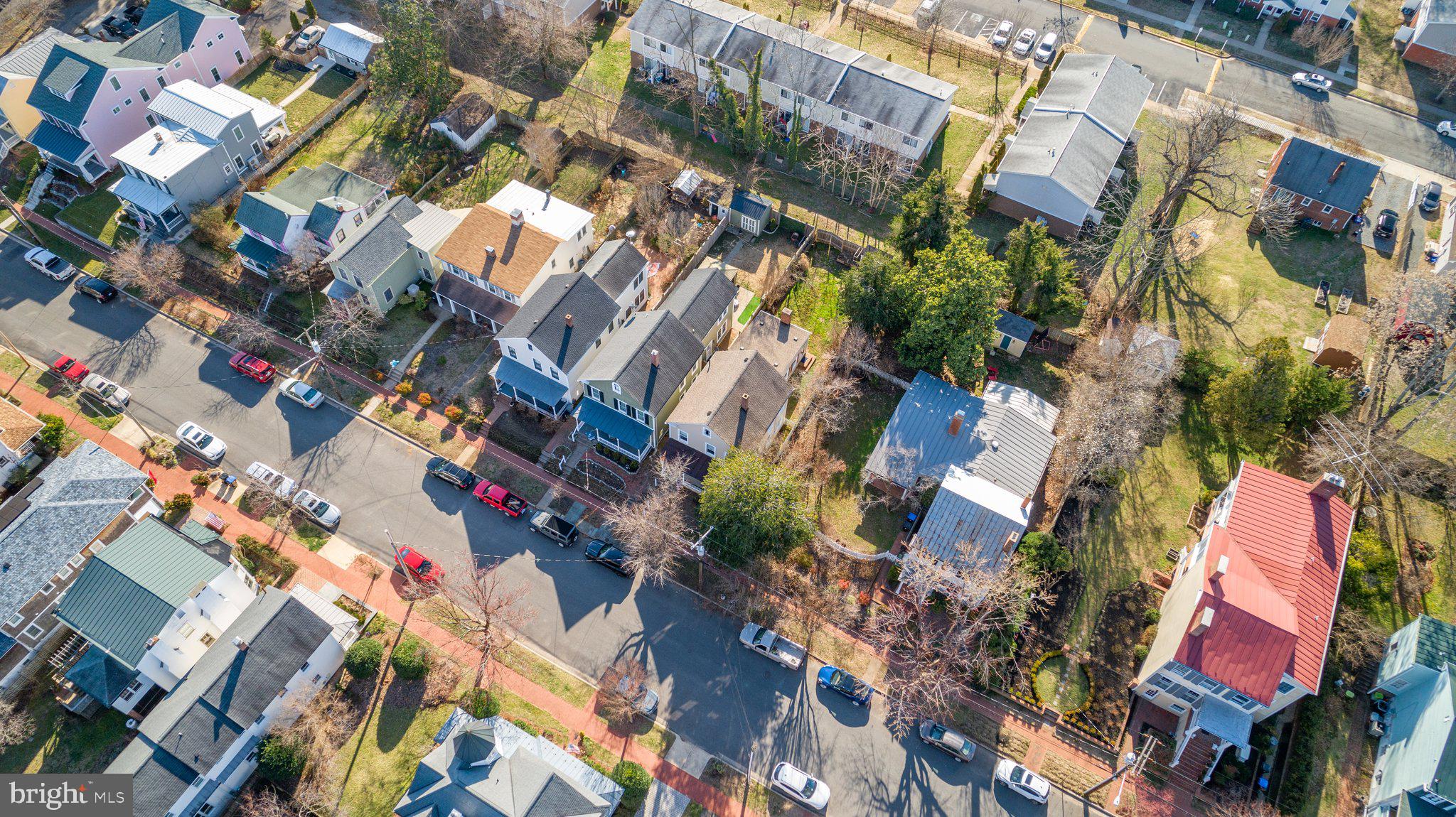 126 Caroline St