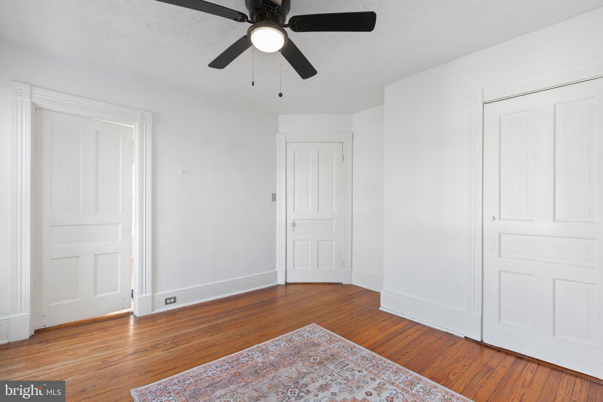 126 Caroline St