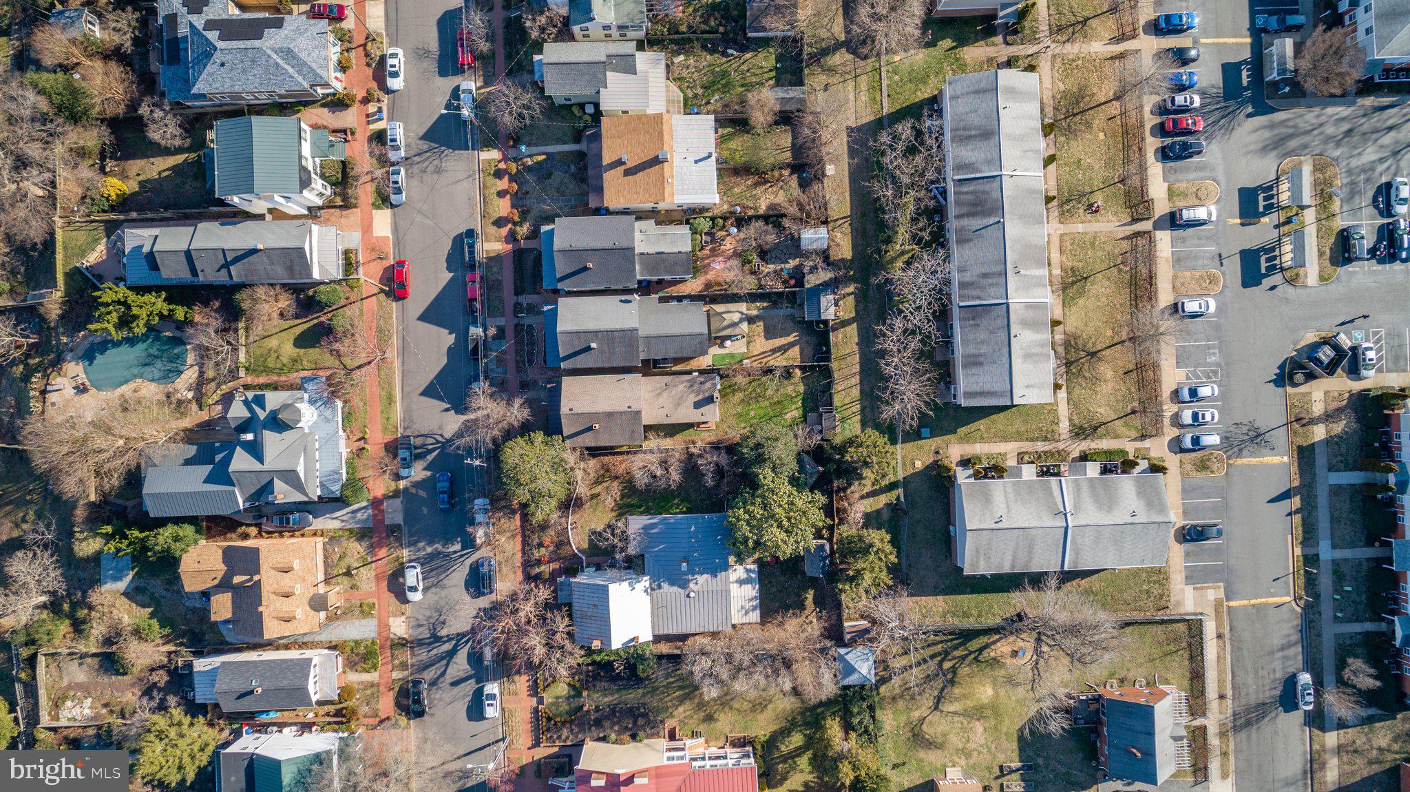 126 Caroline St