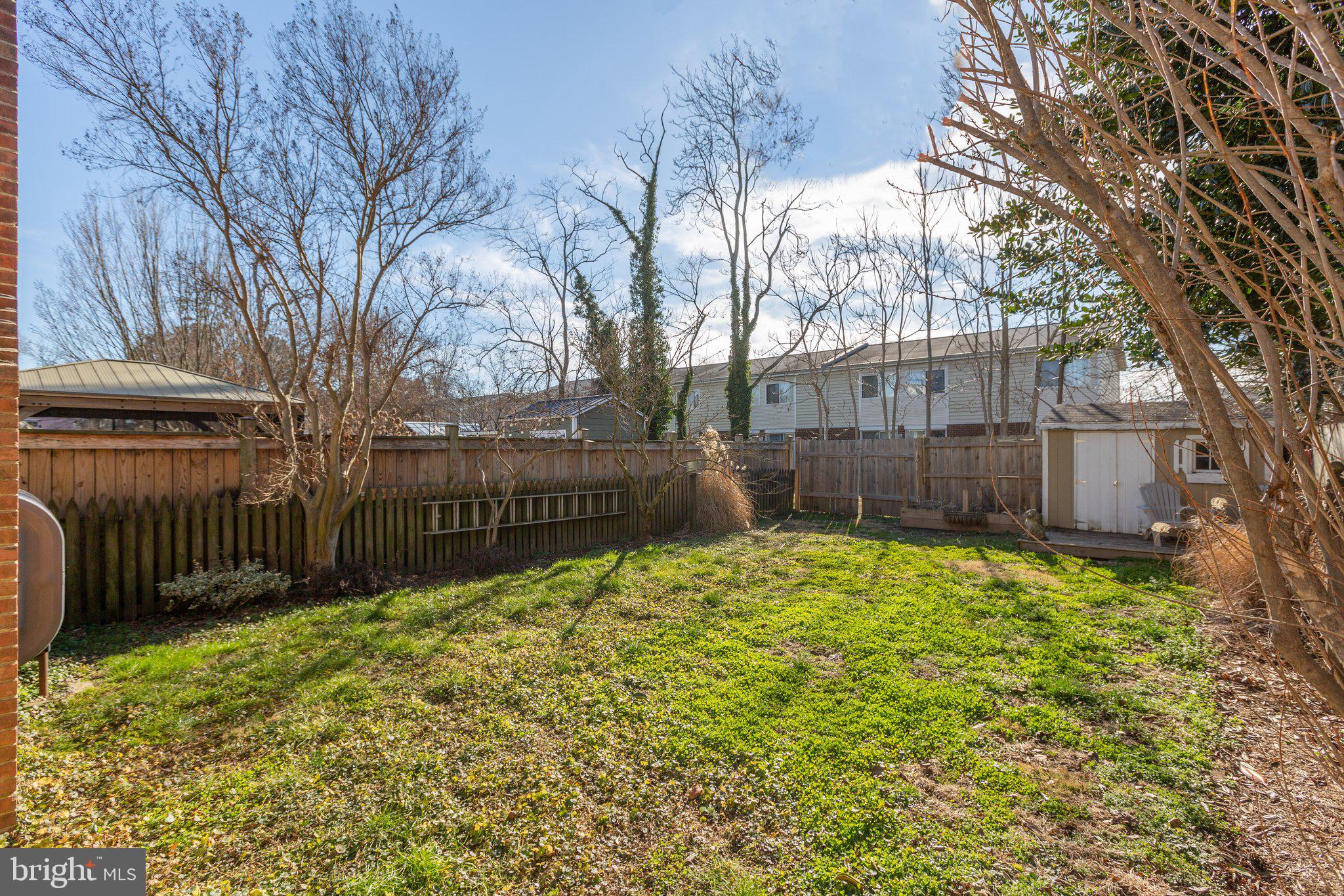 126 Caroline St