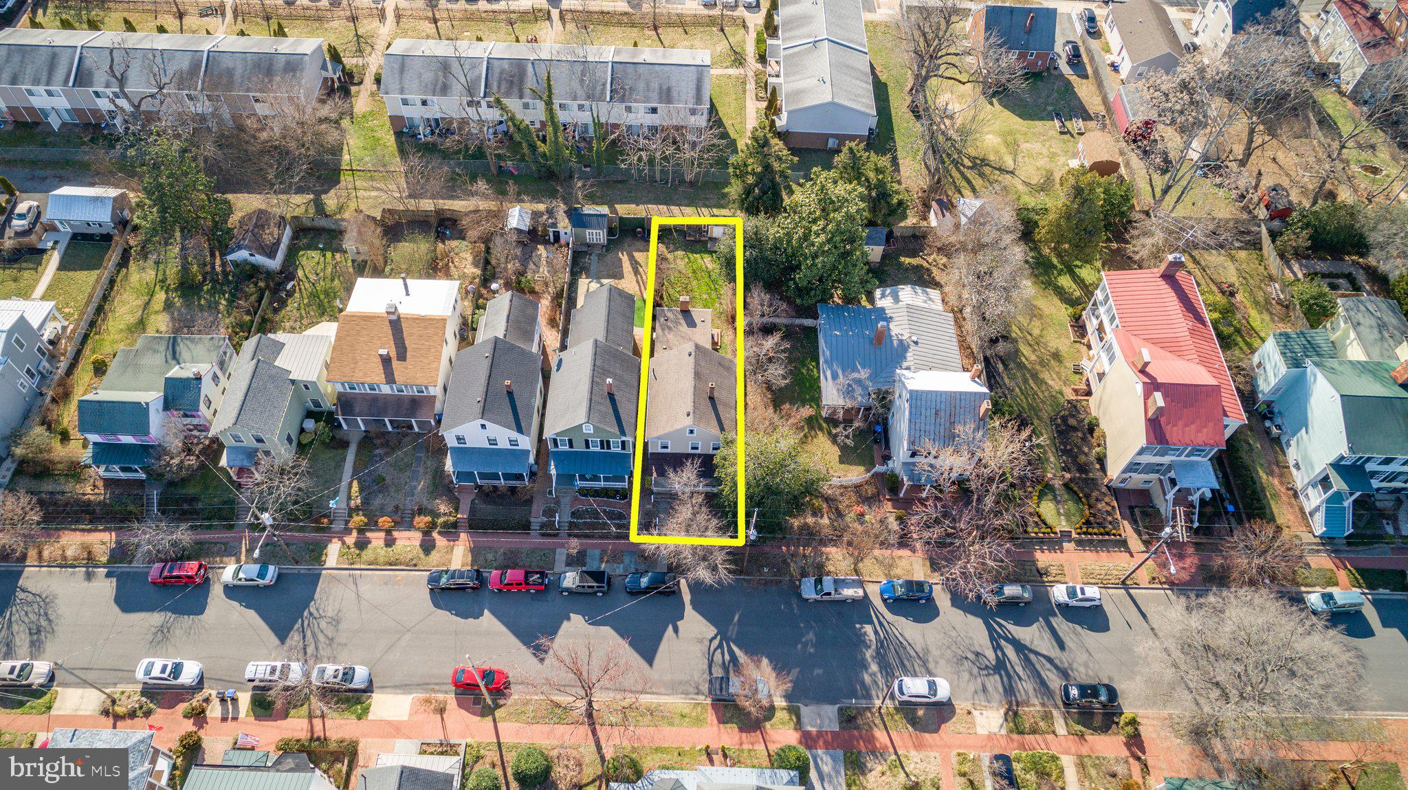 126 Caroline St