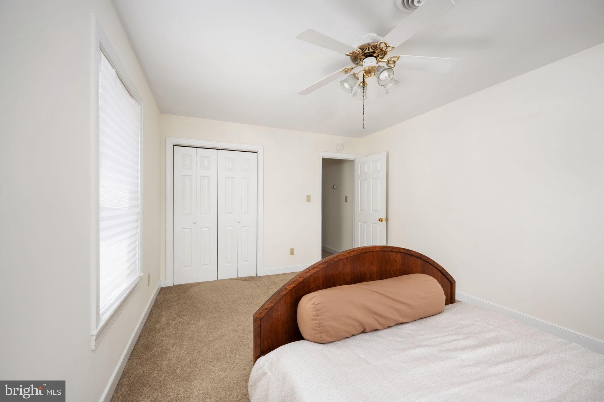 620 Kenmore Ave #4