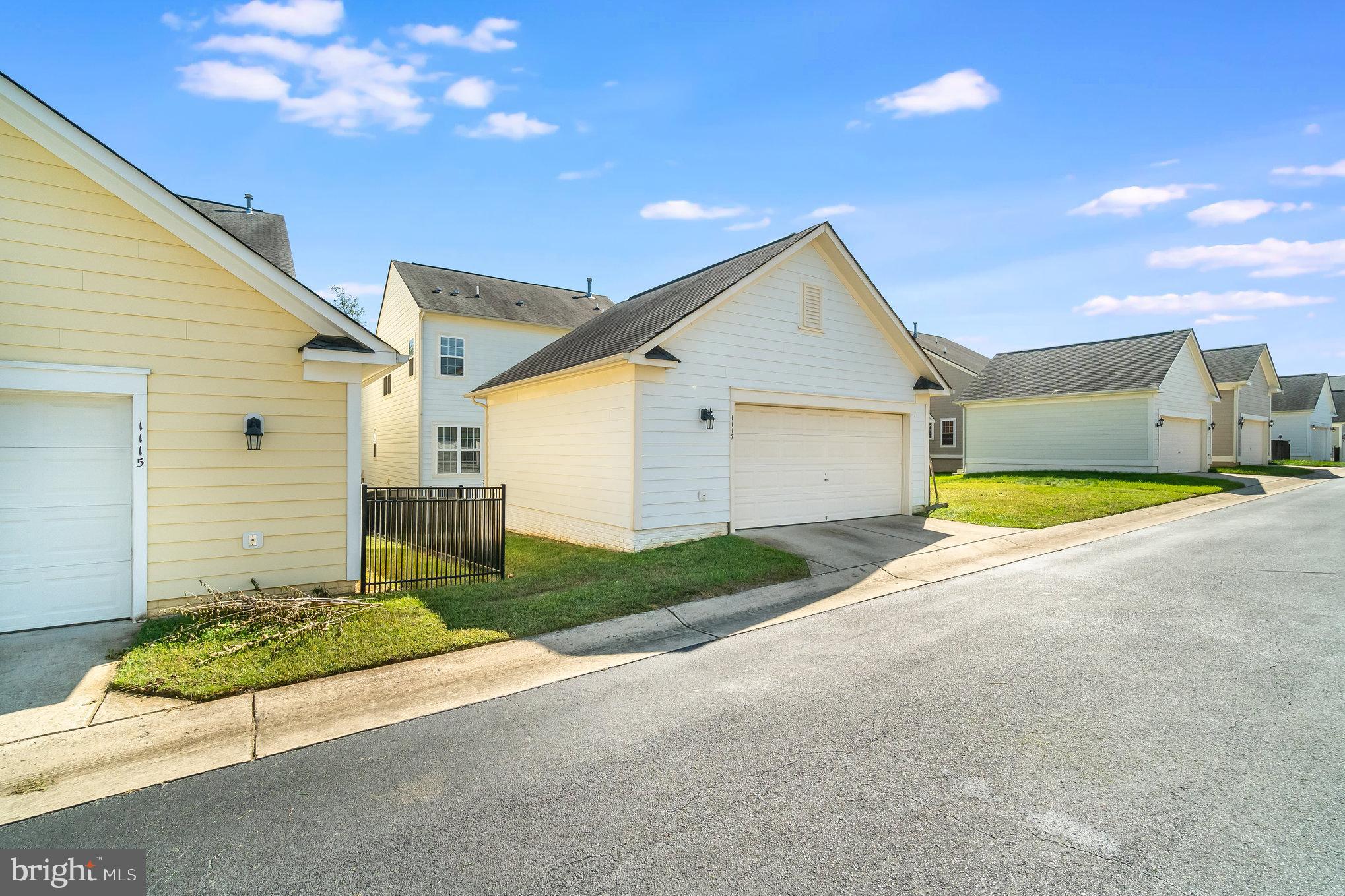 1117 Wright Ct