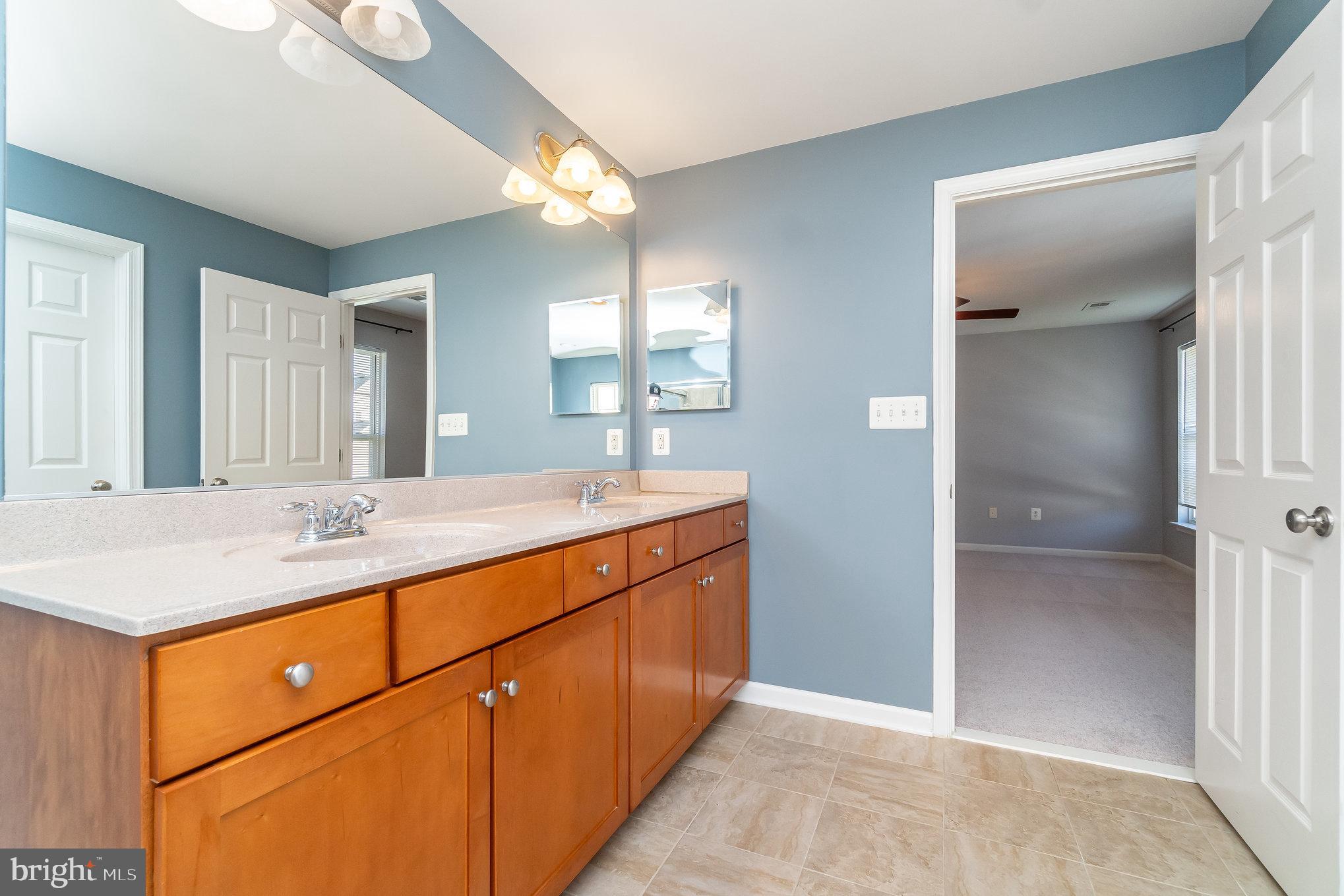1117 Wright Ct