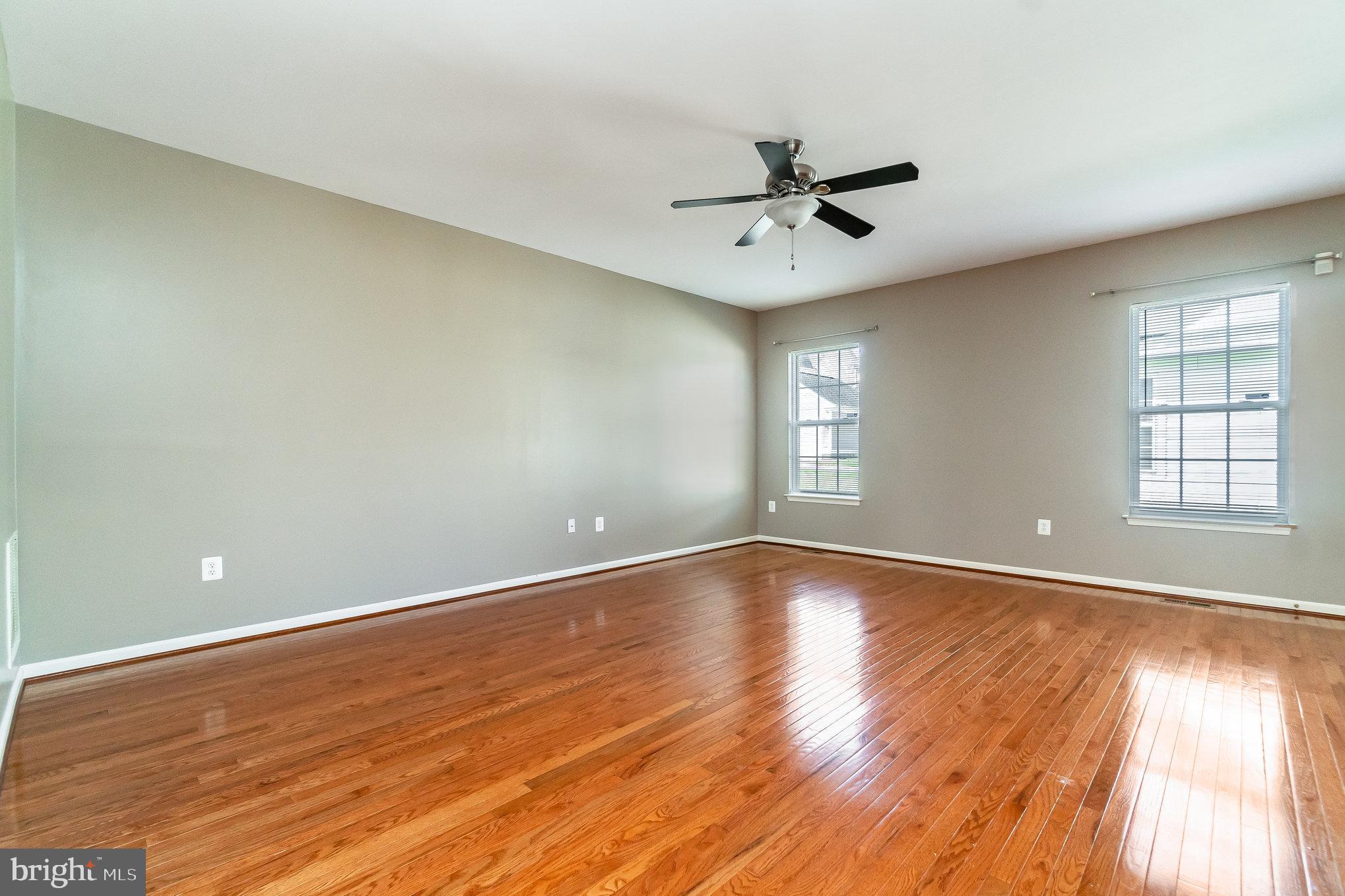 1117 Wright Ct
