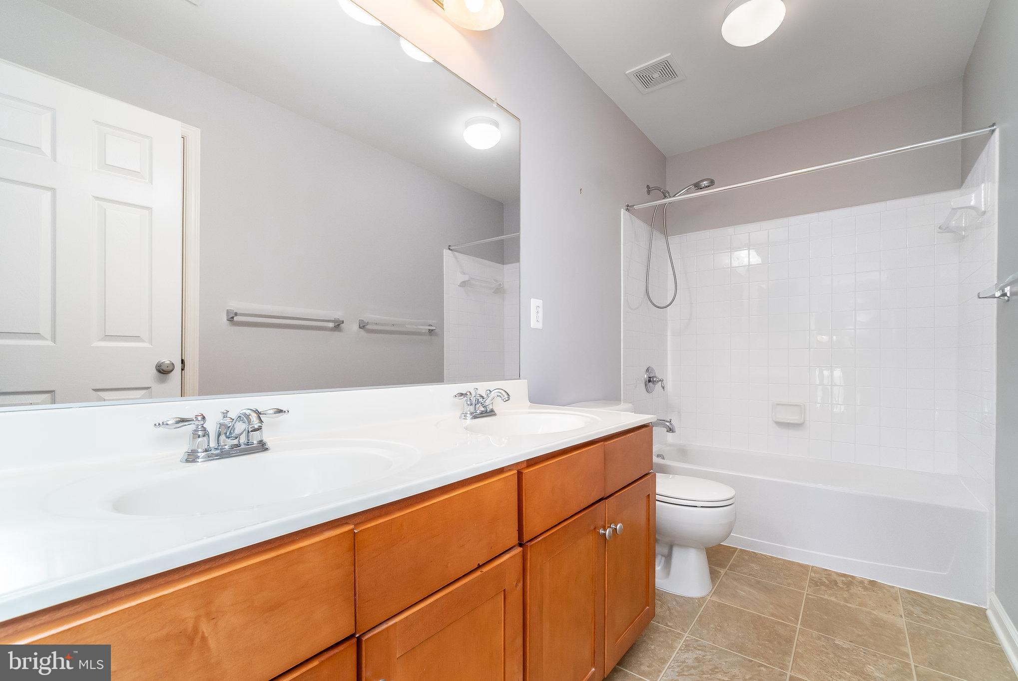 1117 Wright Ct
