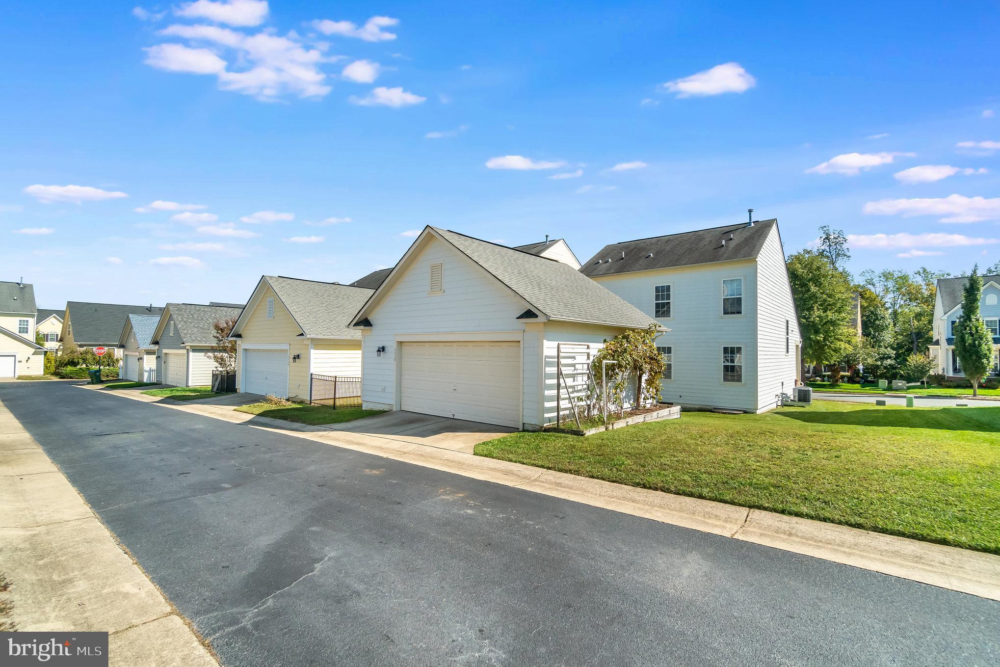 1117 Wright Ct