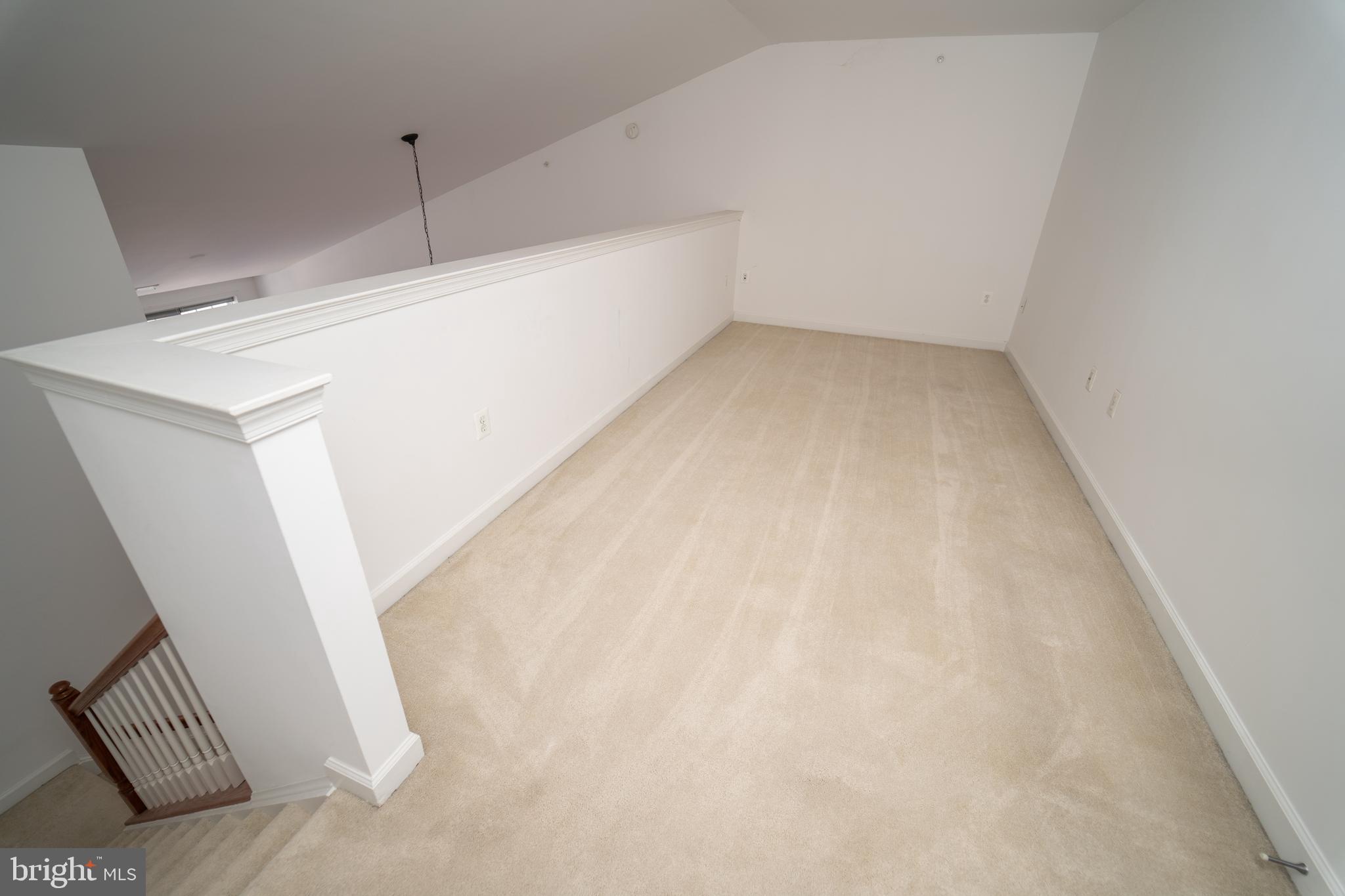 621-302 Cobblestone Blvd #302