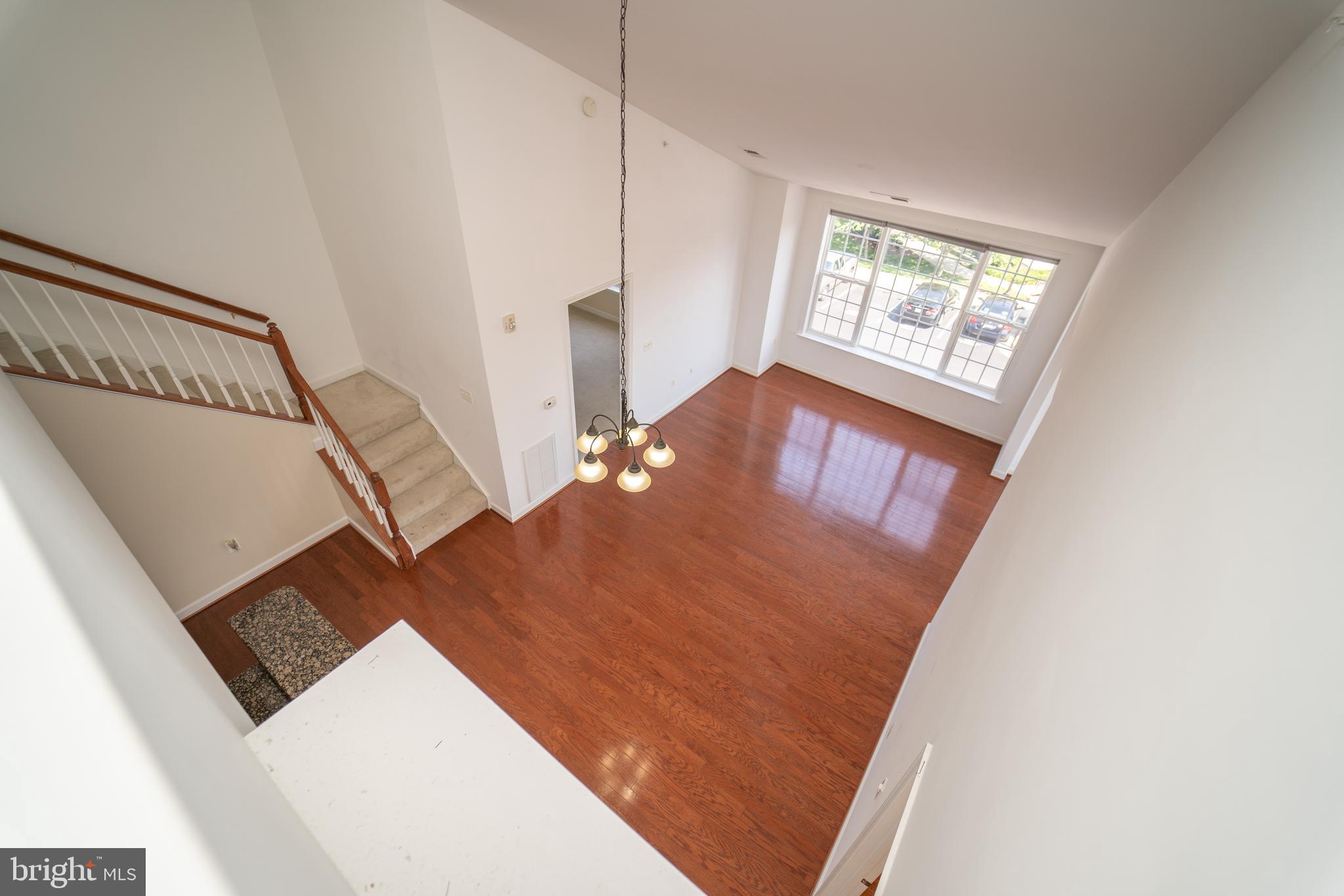 621-302 Cobblestone Blvd #302