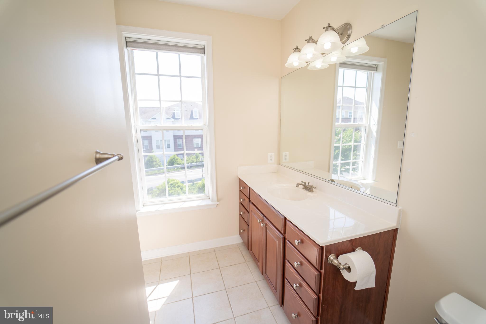 621-302 Cobblestone Blvd #302