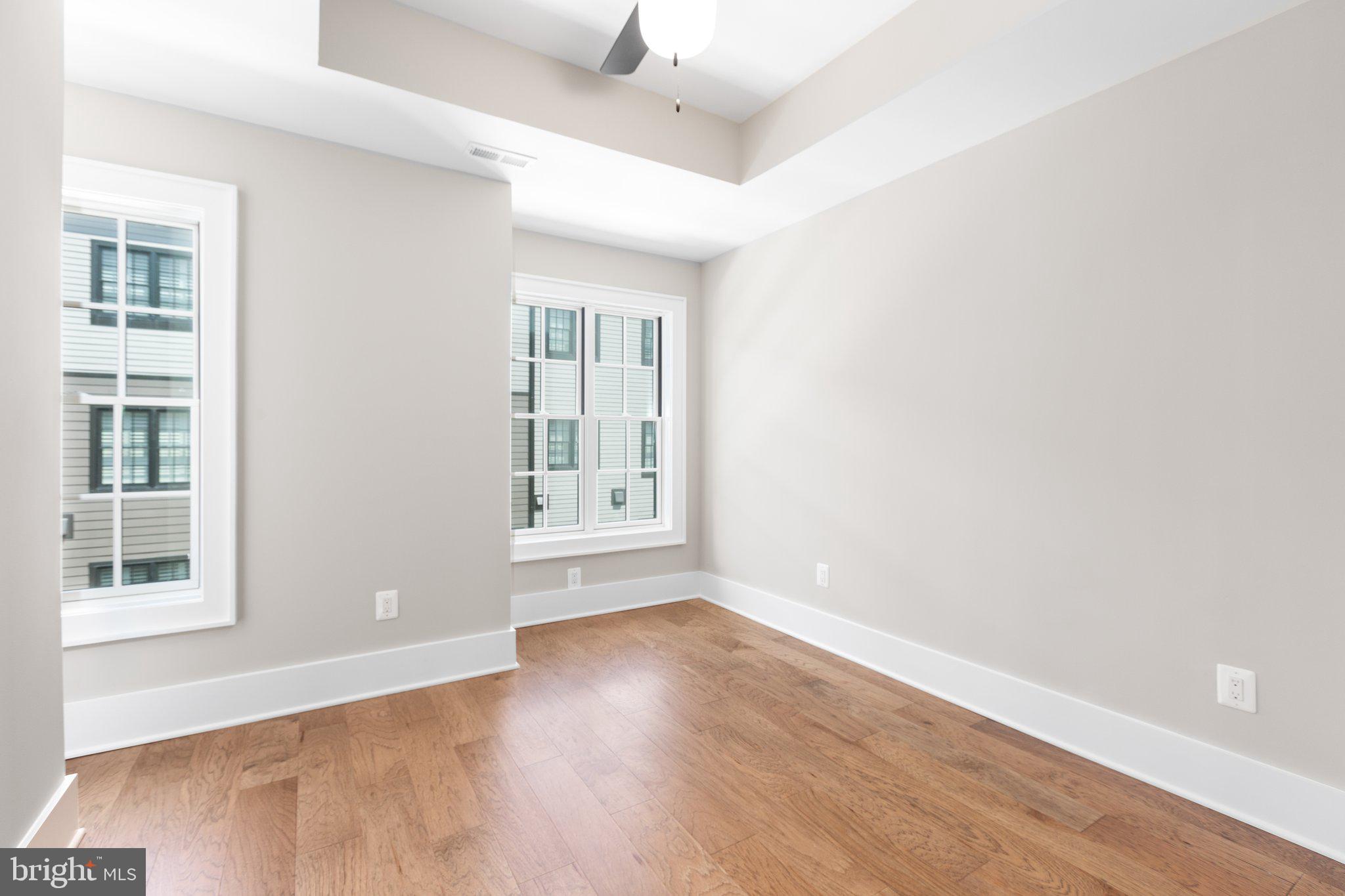526 Mia St