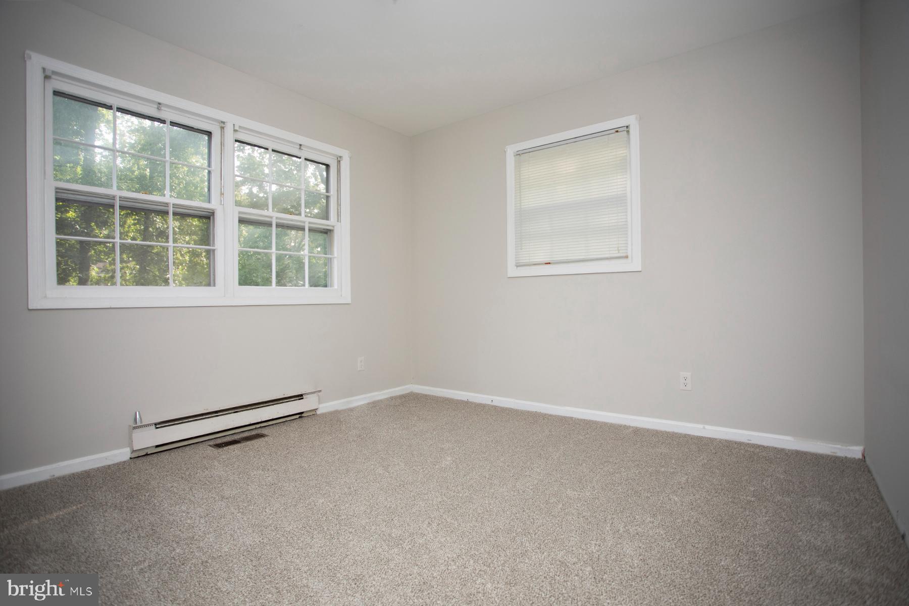 423 Deerwood Dr