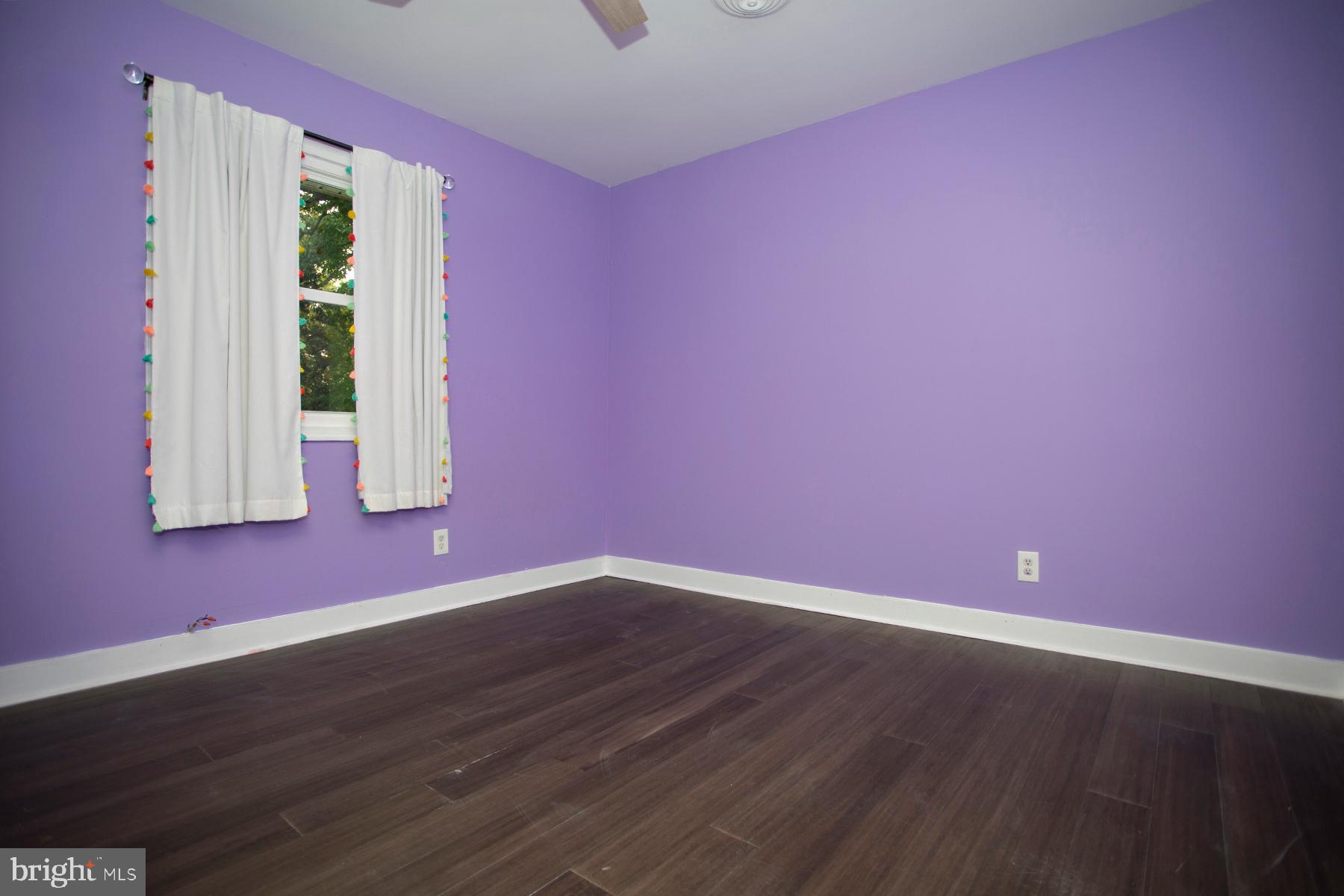 423 Deerwood Dr