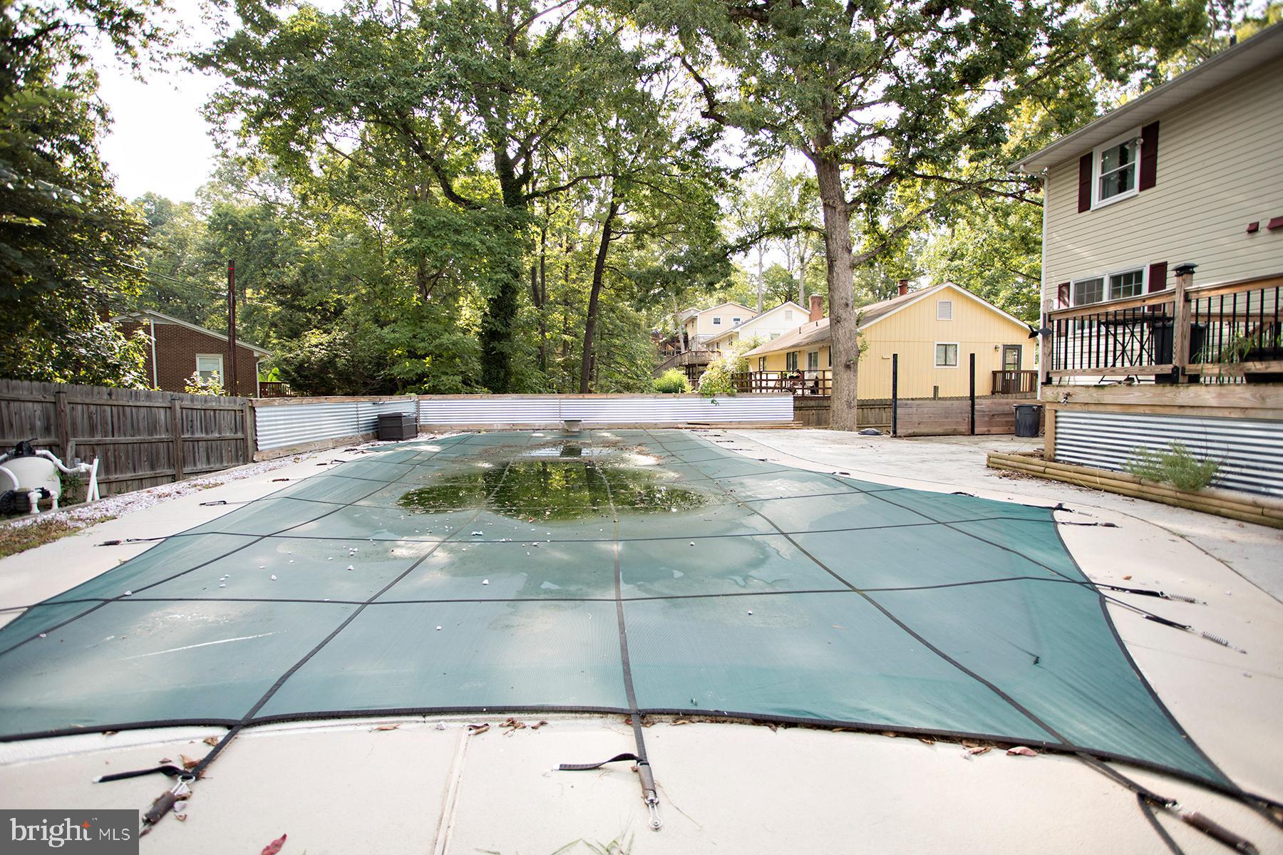 423 Deerwood Dr