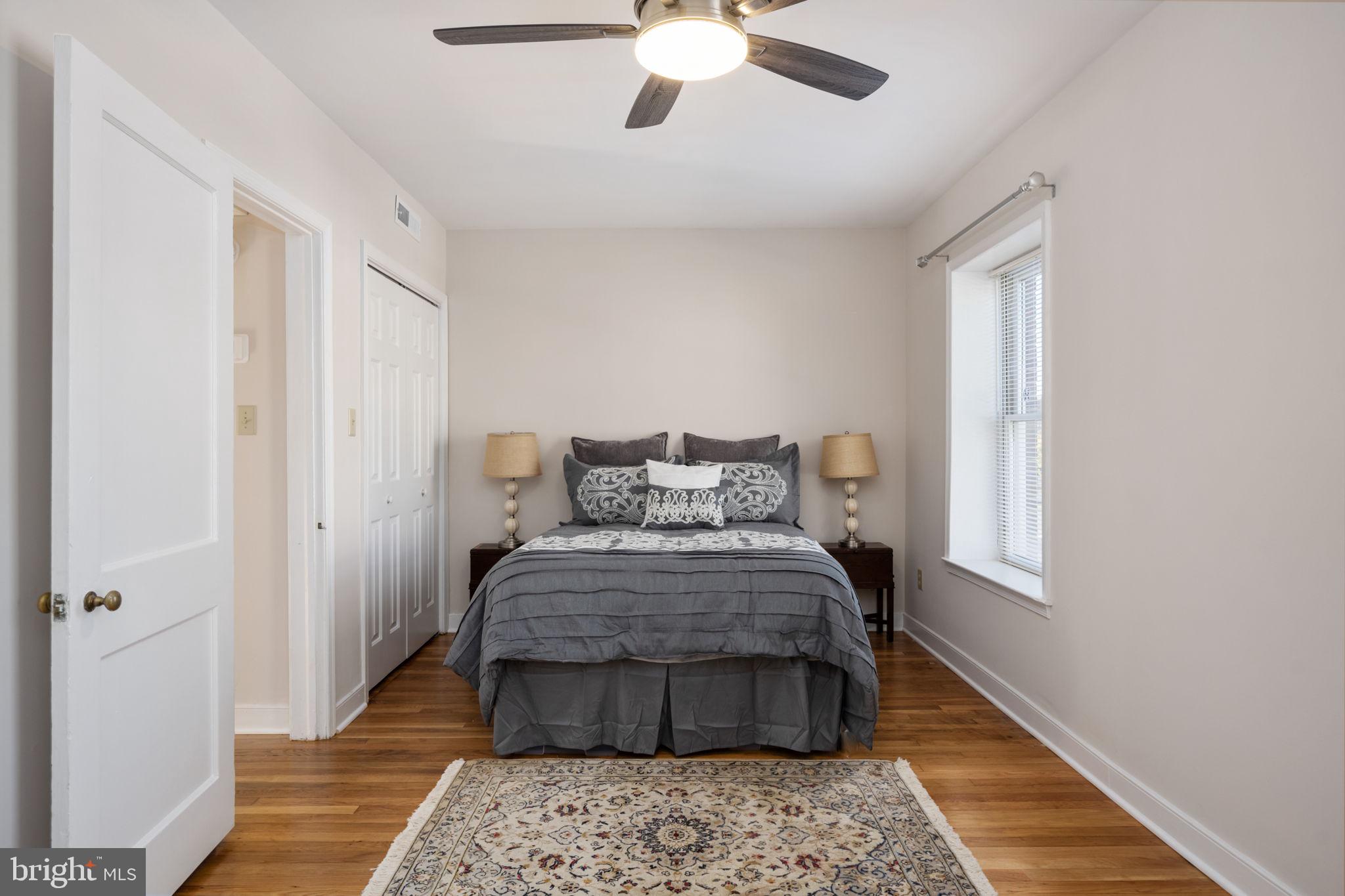 620 KENMORE AVE #1