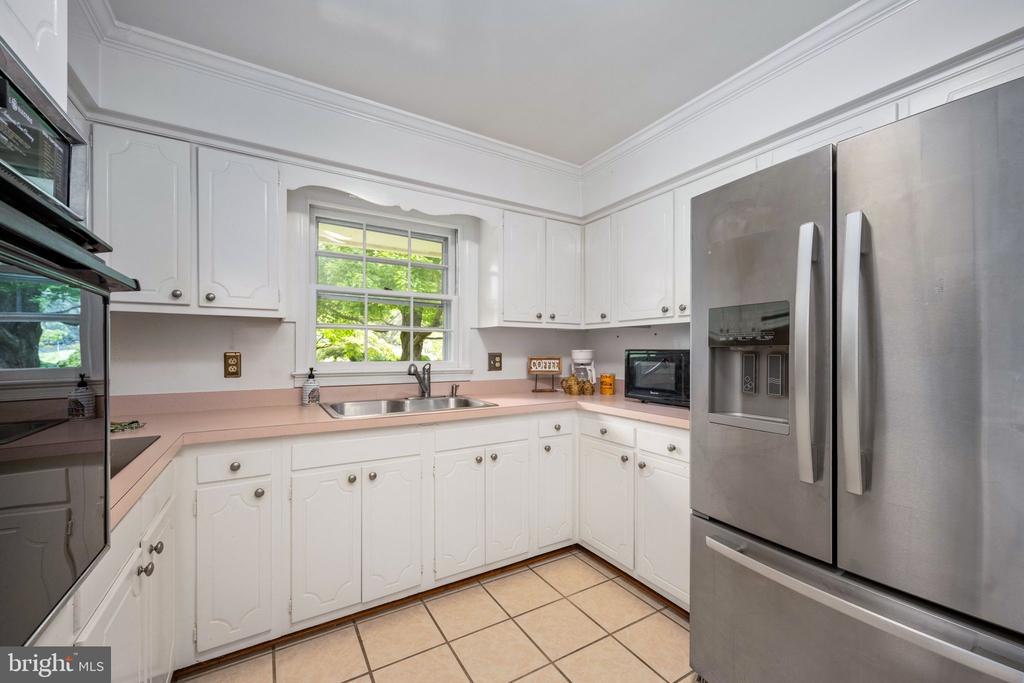 209 Stonewall Dr