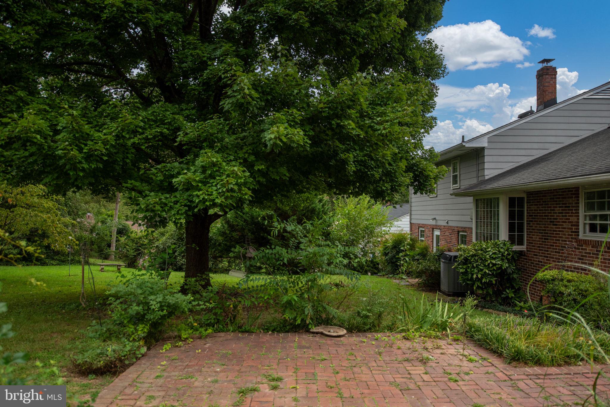 209 Stonewall Dr