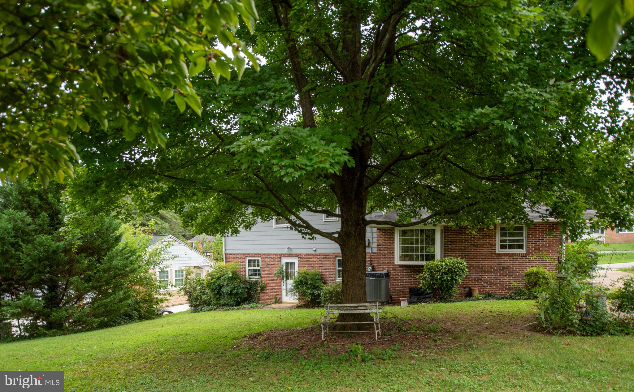 209 Stonewall Dr