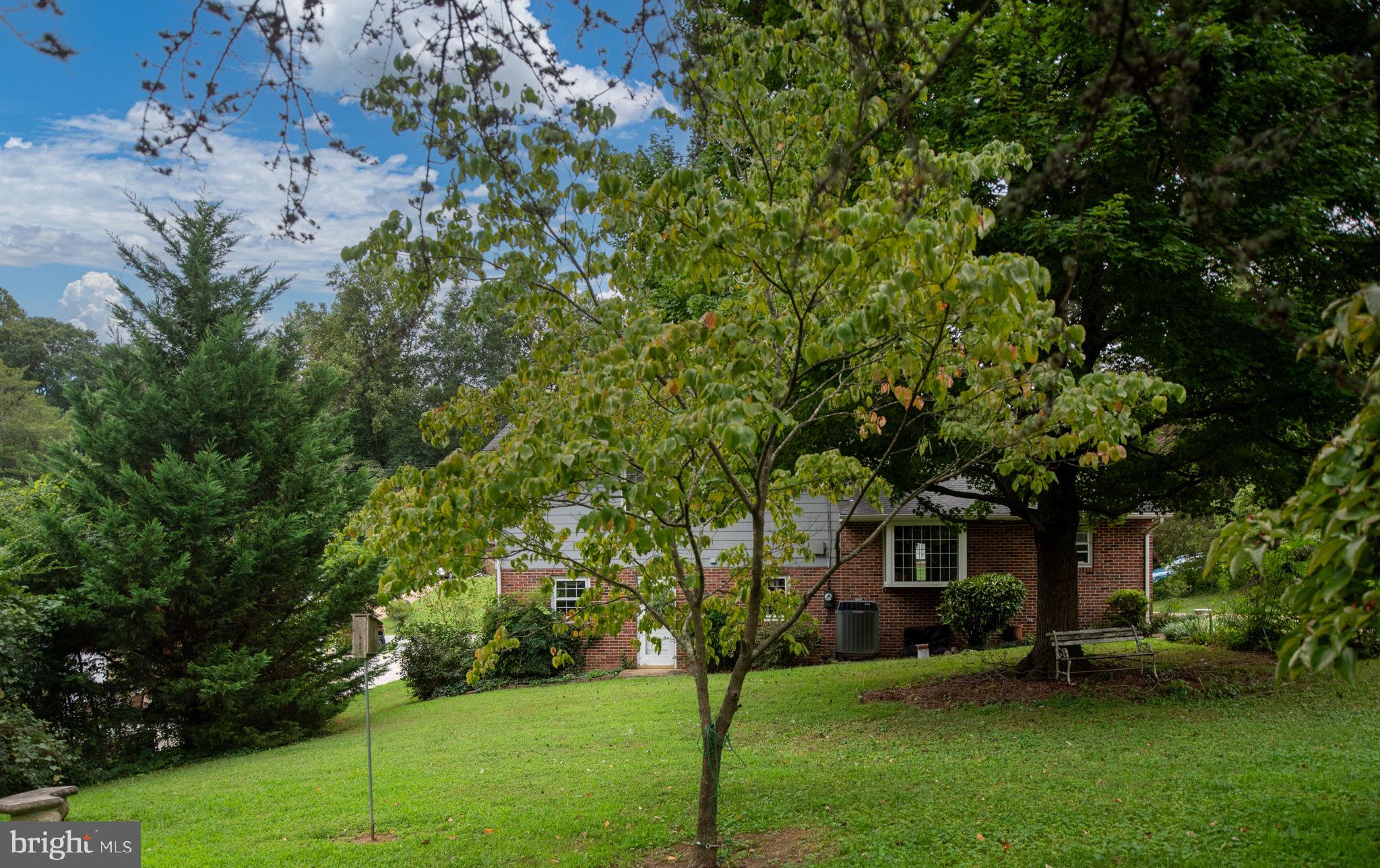 209 Stonewall Dr