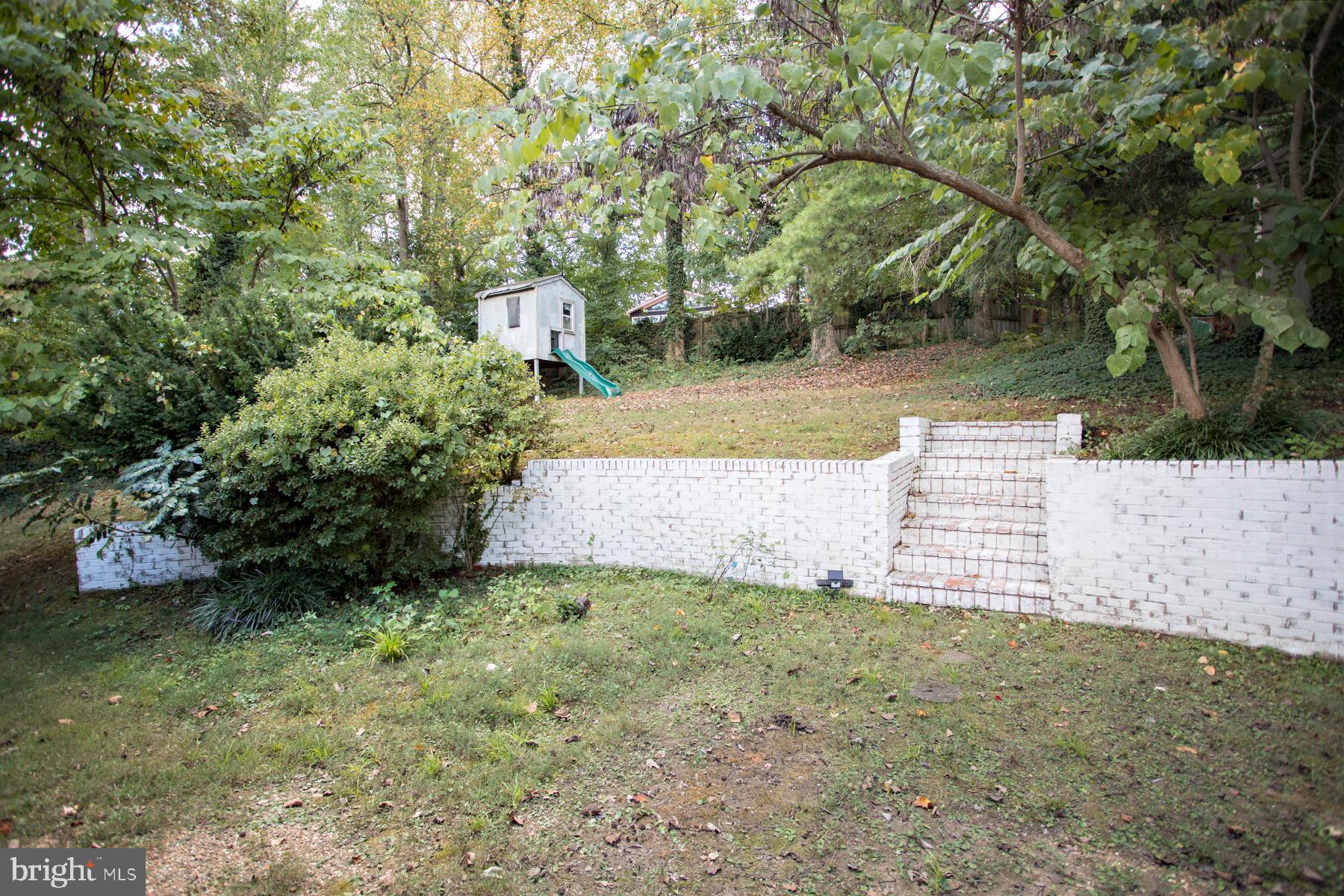 115 WOODLAND ROAD