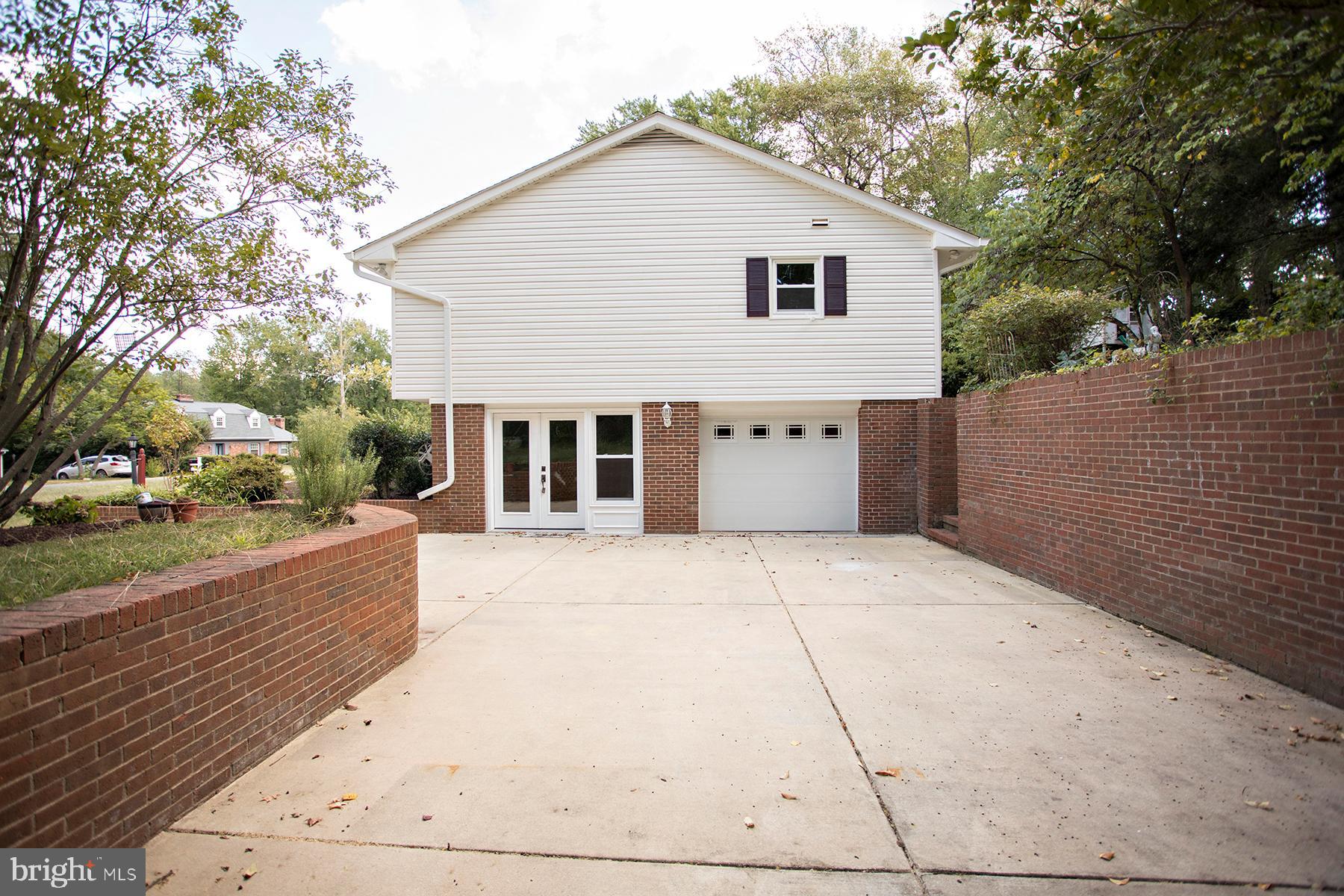 115 WOODLAND ROAD