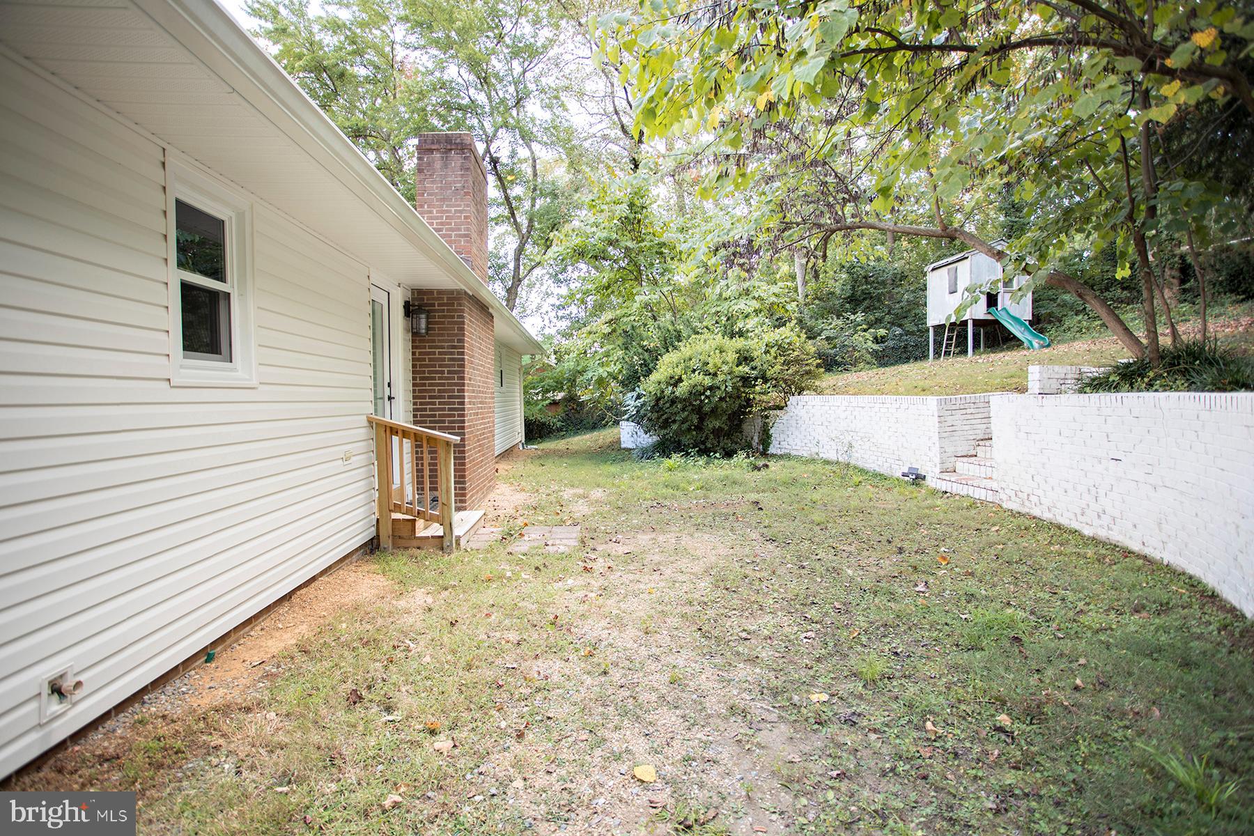 115 WOODLAND ROAD