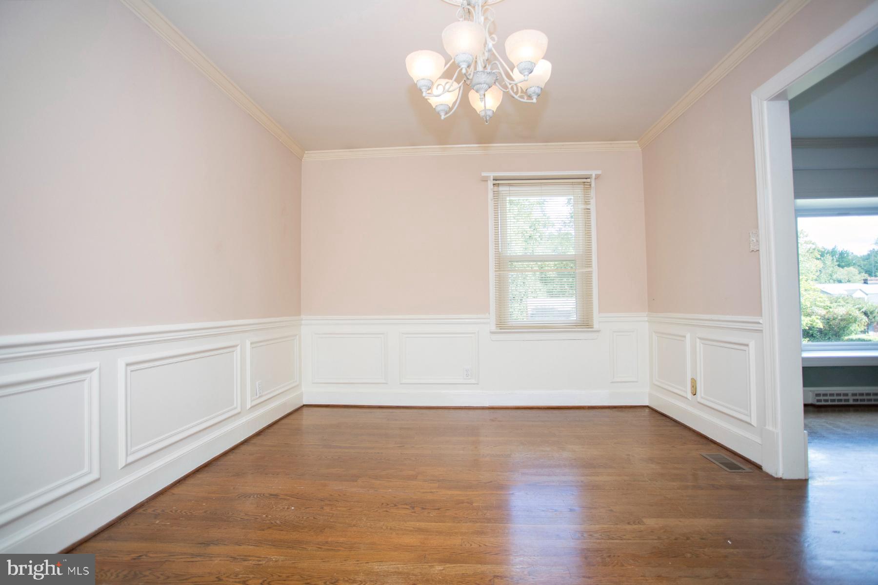 115 WOODLAND ROAD